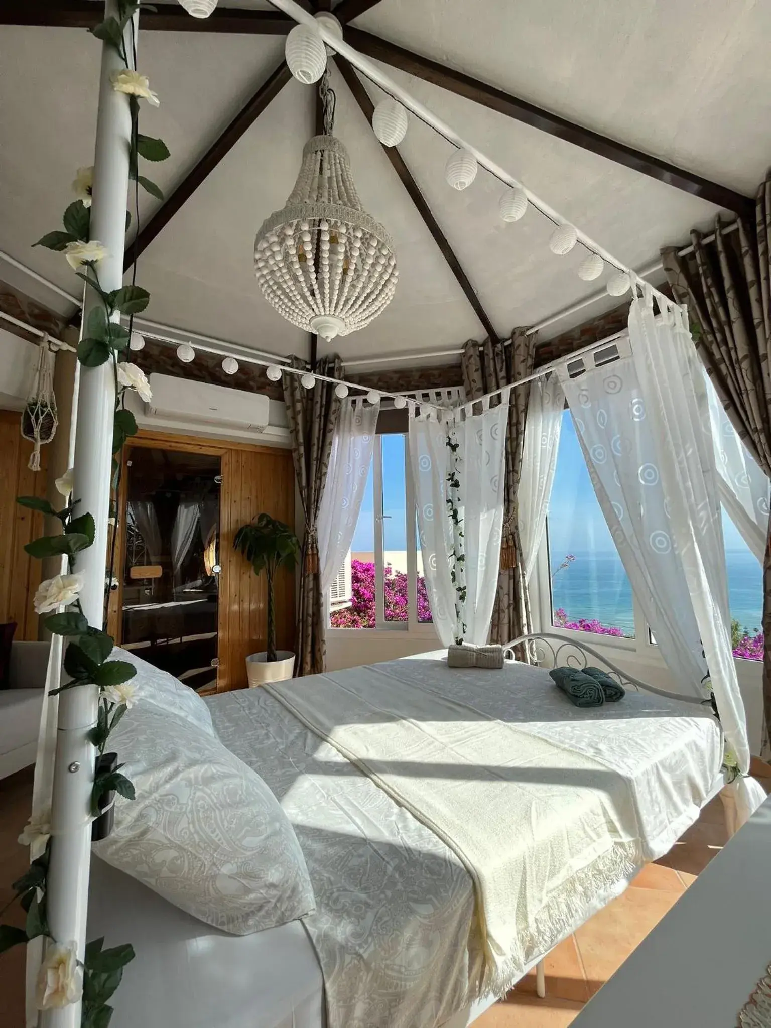 Deluxe Double Room with Sea View - single occupancy in Casa Hermosa Deluxe Double Room with Sea View - single occupancy in Casa Hermosa