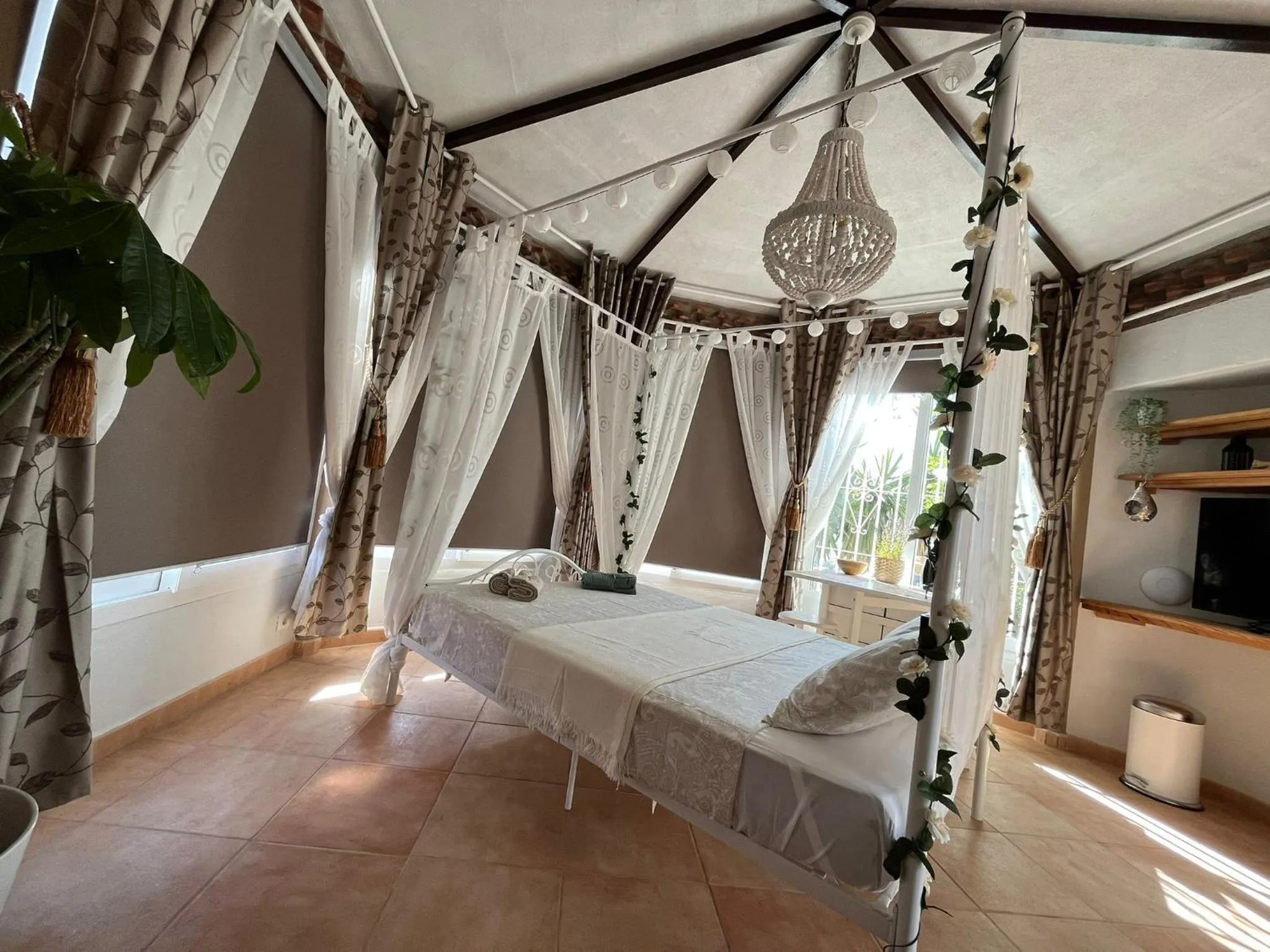 Photo of the whole room, Bed in Casa Hermosa