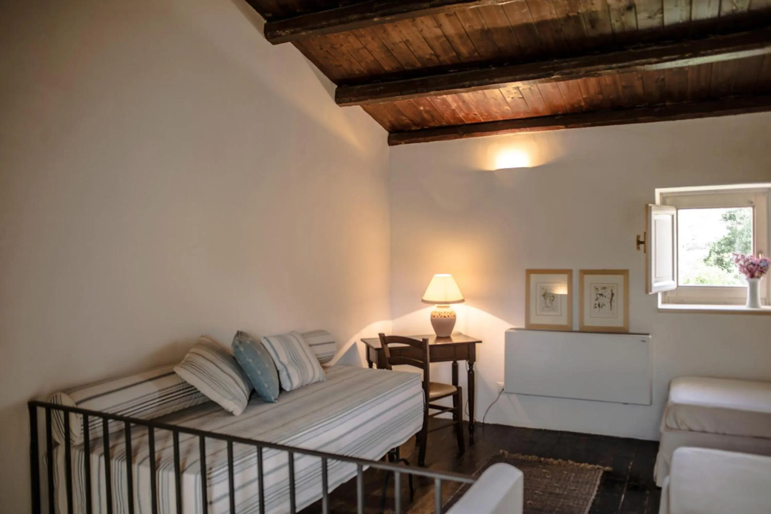 Photo of the whole room in Masseria Degli Ulivi - Noto