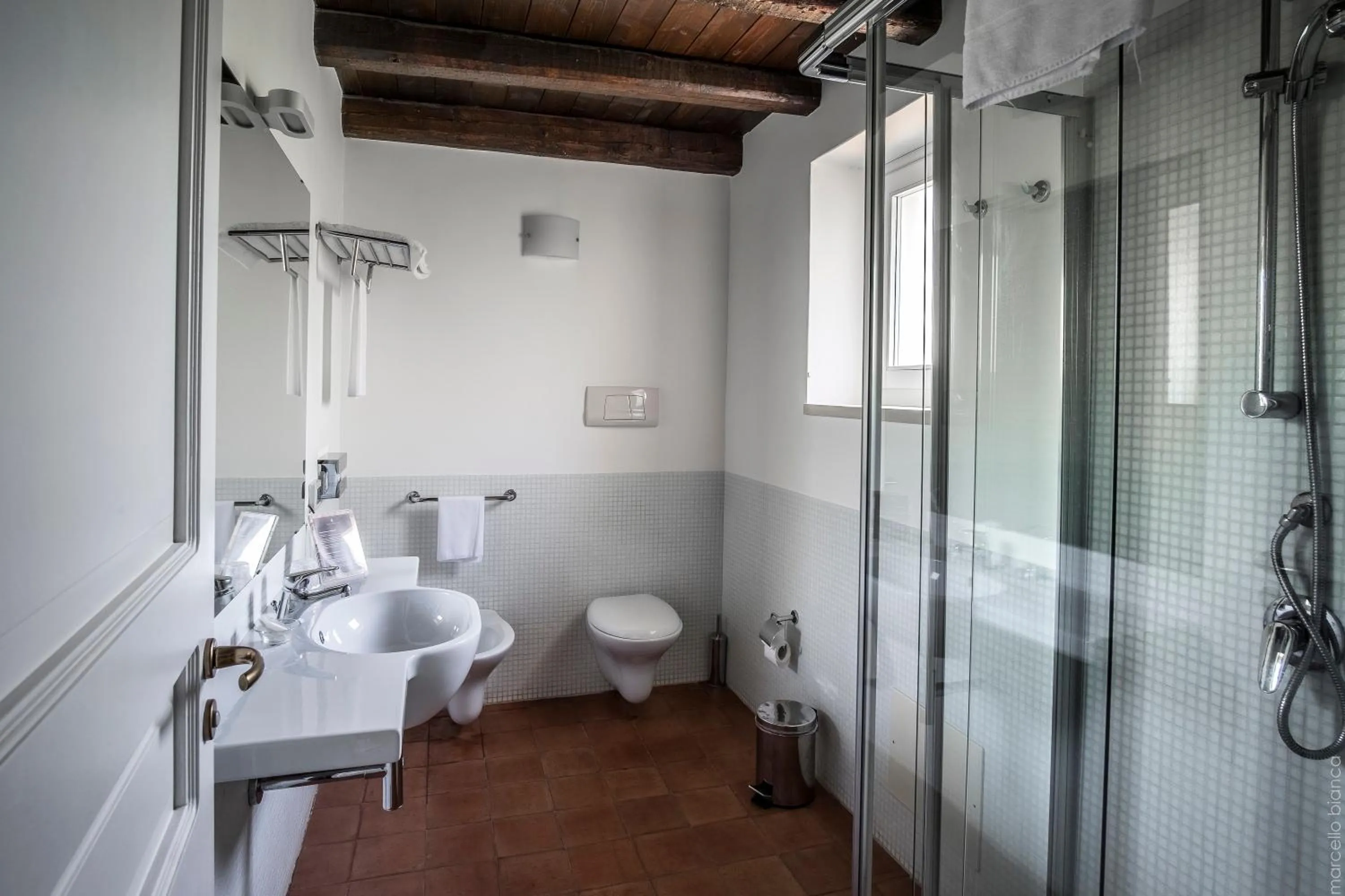 Bathroom in Masseria Degli Ulivi - Noto