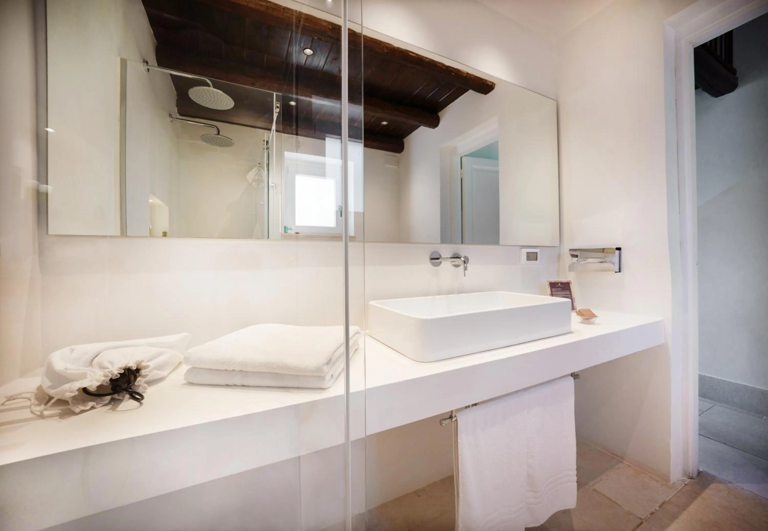 Bathroom in Masseria Degli Ulivi - Noto