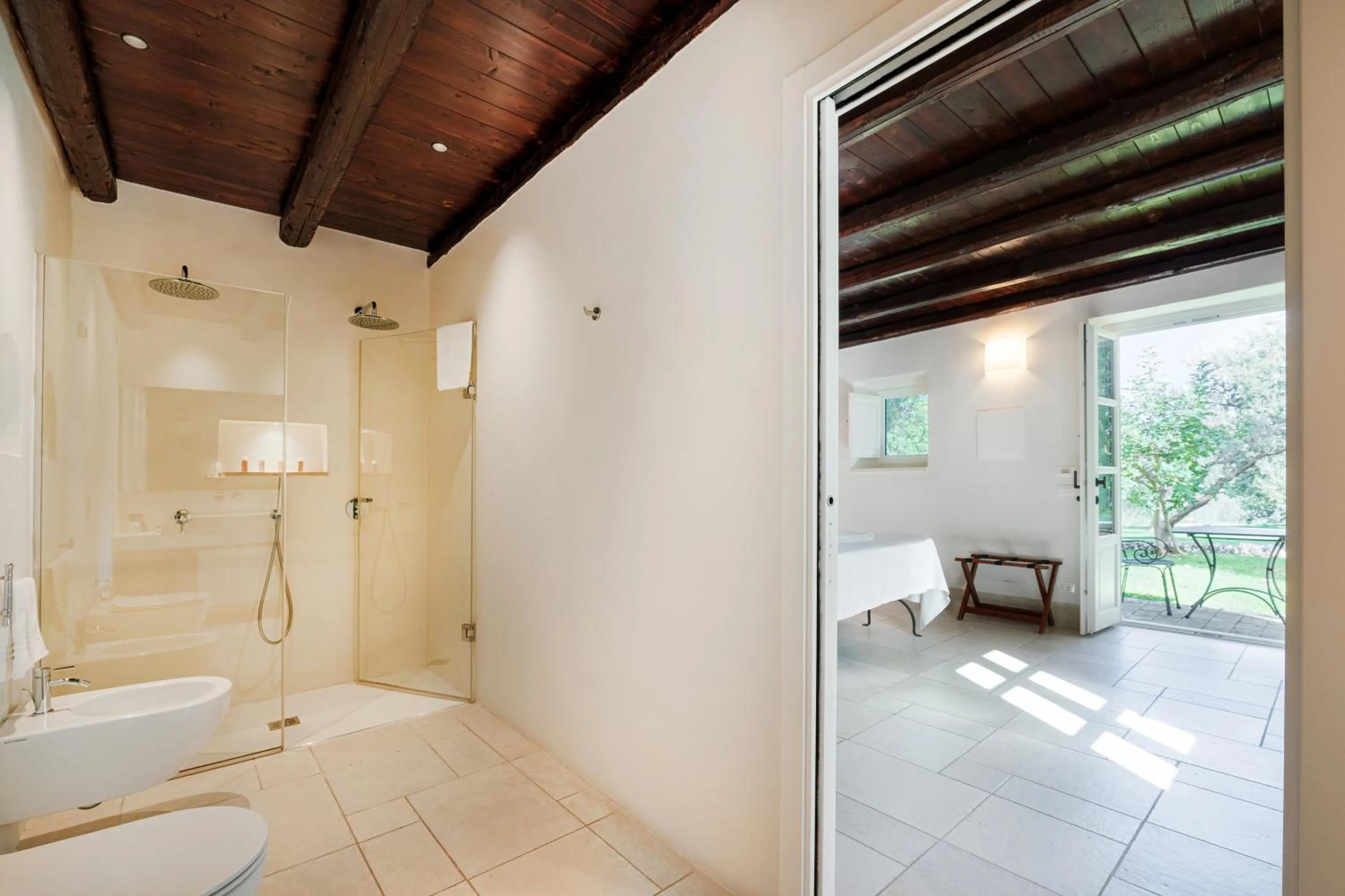 Shower in Masseria Degli Ulivi - Noto