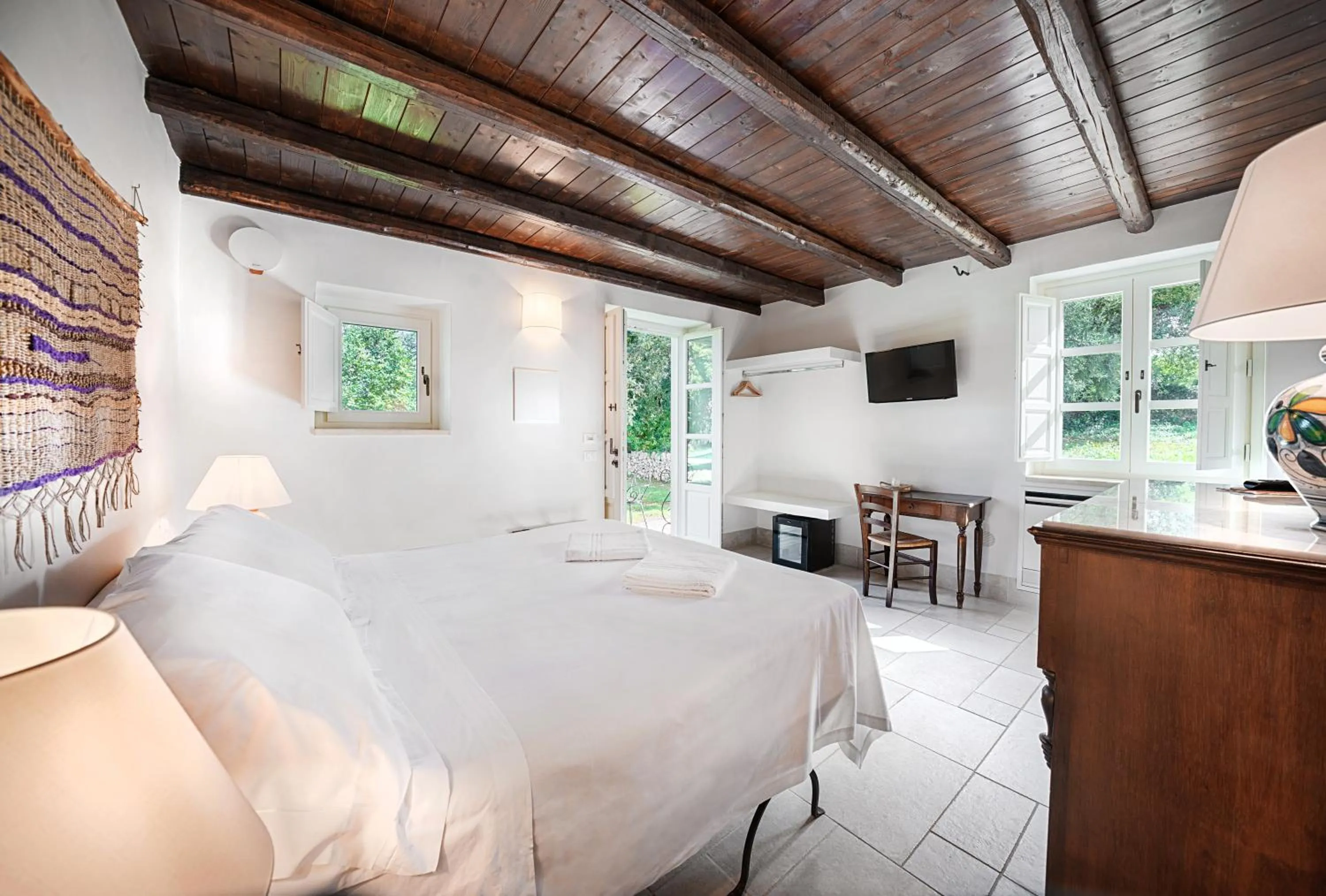 Photo of the whole room, Bed in Masseria Degli Ulivi - Noto