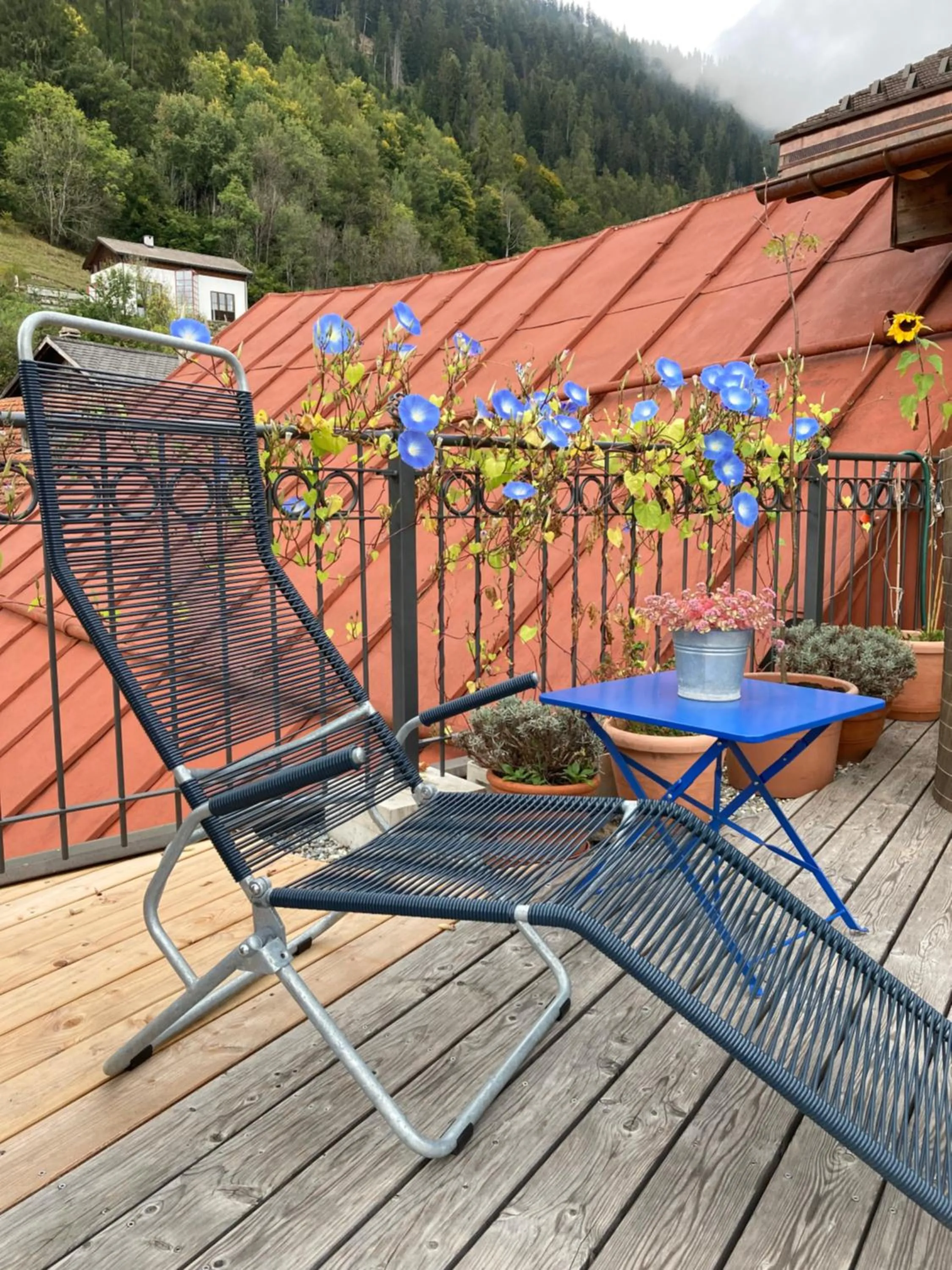 sunbed in B&B La Scala