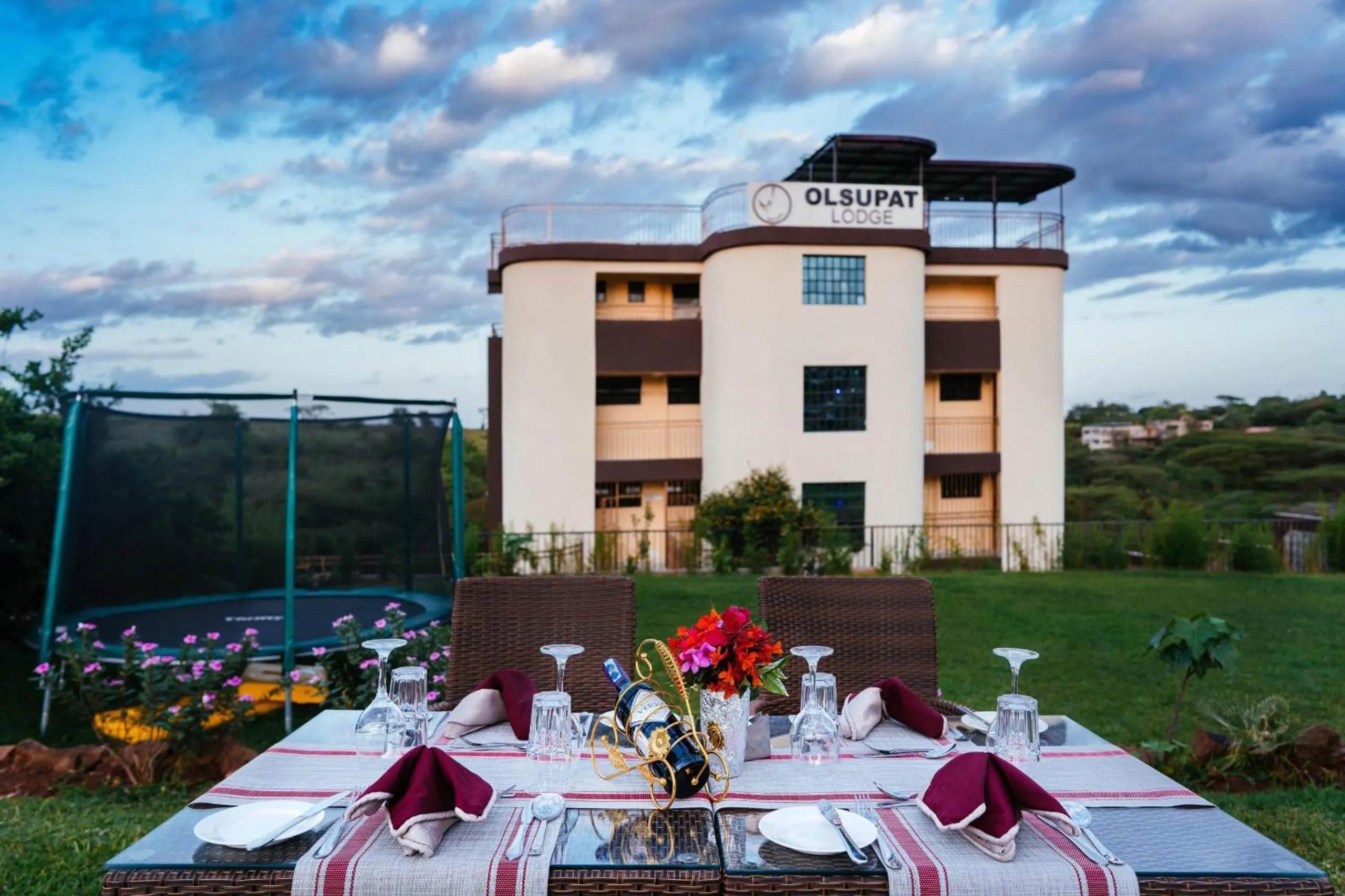 Garden in Olsupat Lodge