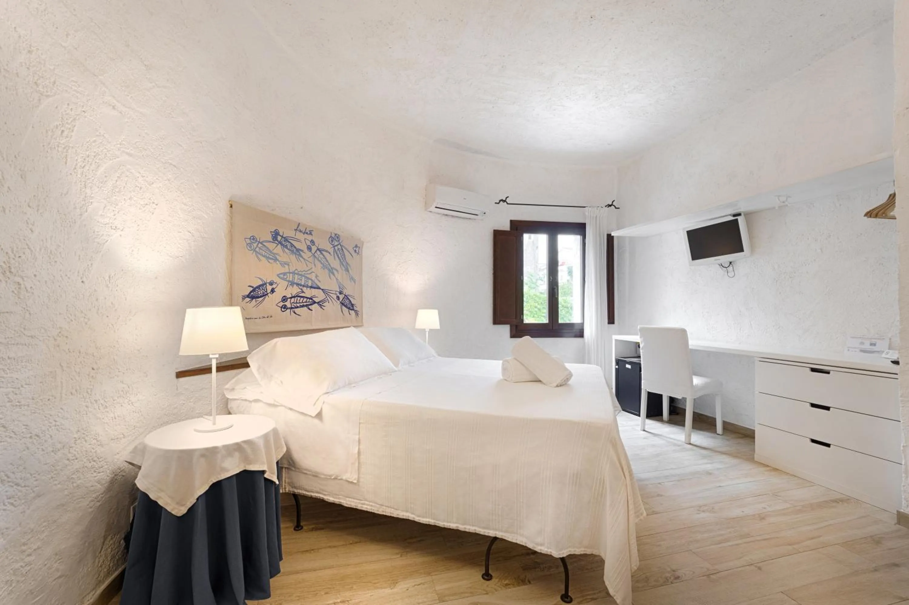 Photo of the whole room, Bed in Hotel Villa Mediterranea