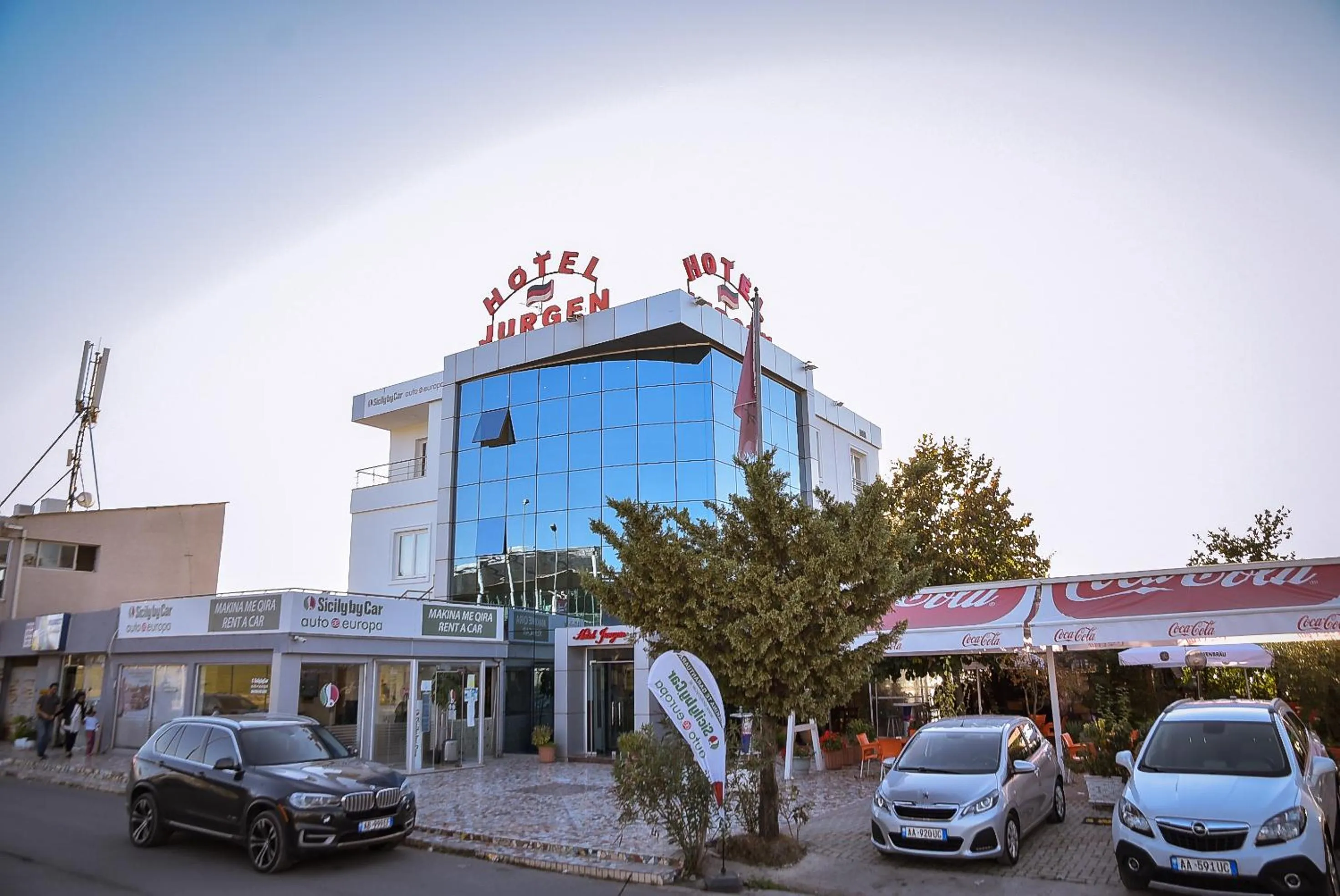 Facade/entrance in Hotel Jurgen