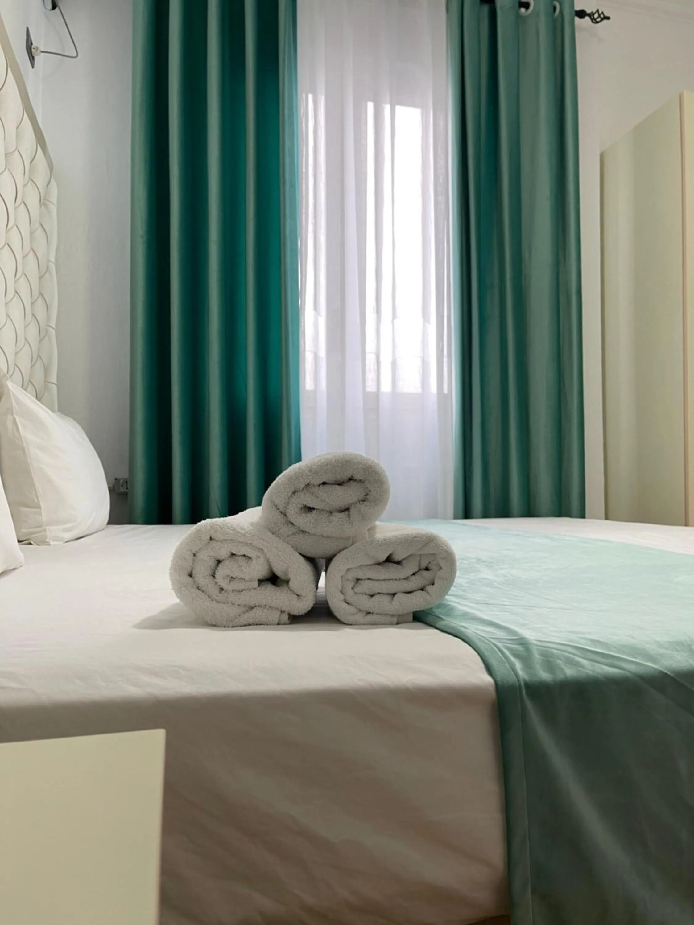 Photo of the whole room, Bed in Hotel Jurgen