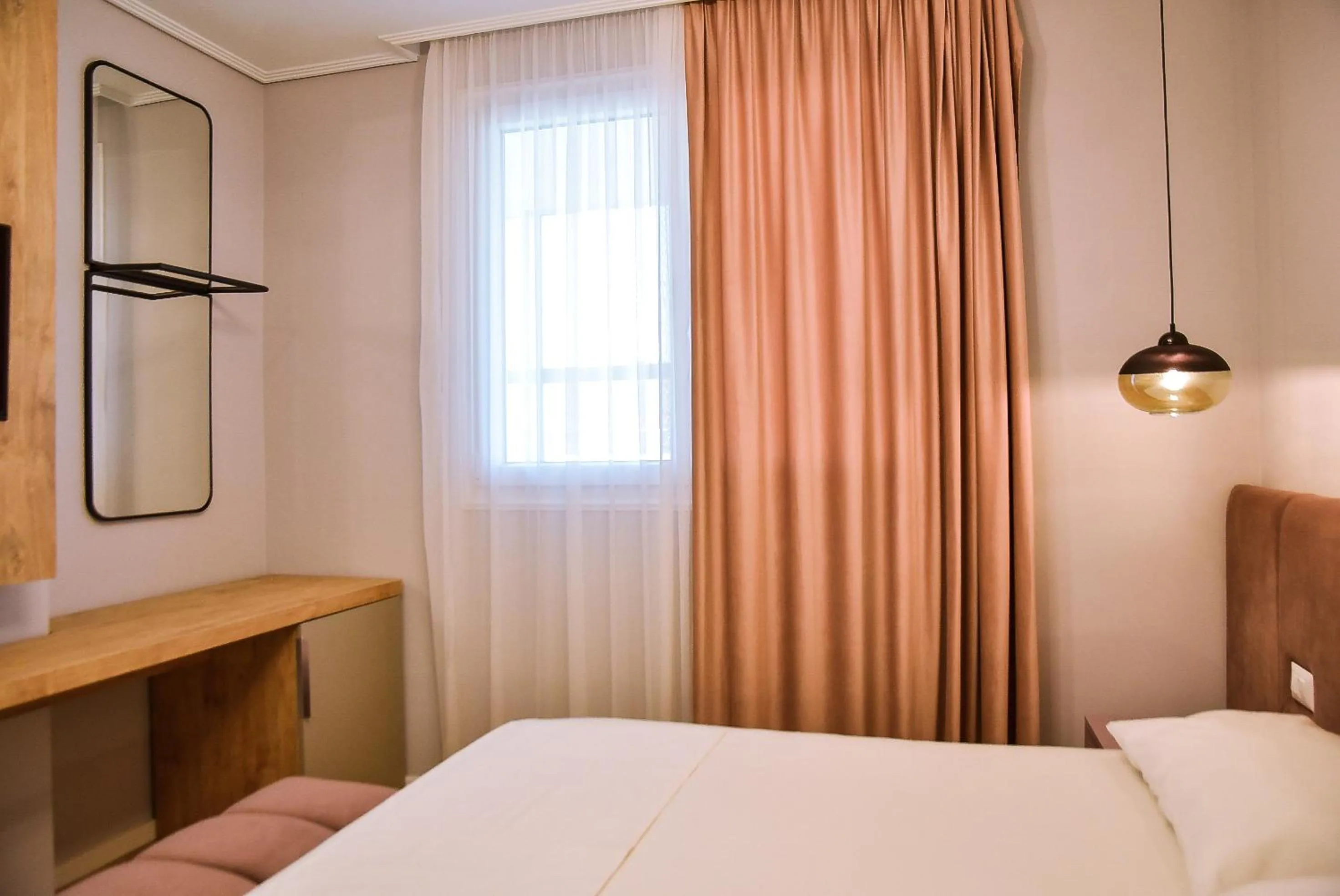 Photo of the whole room, Bed in Hotel Jurgen