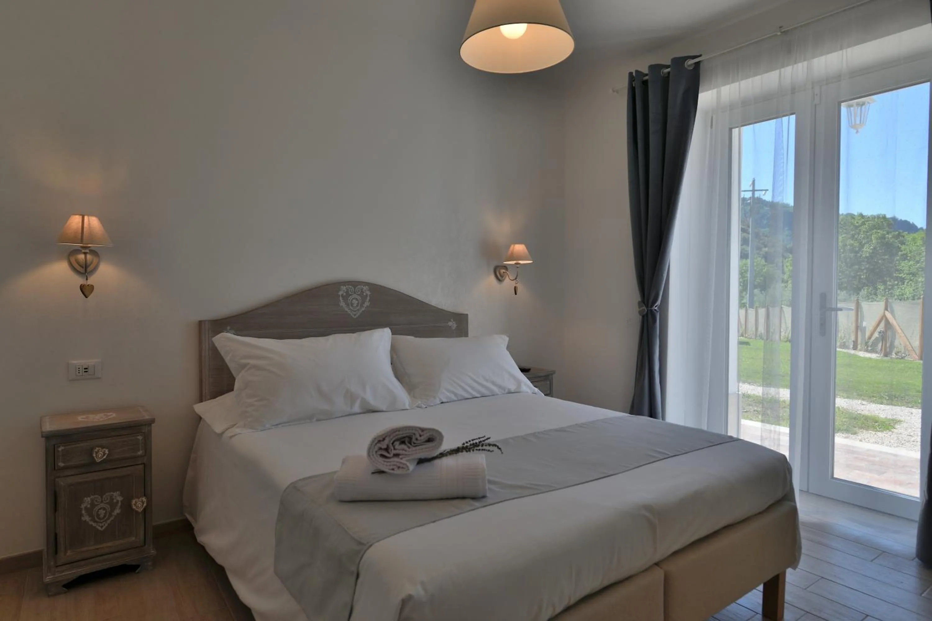 Bed in il Lago di Nemi