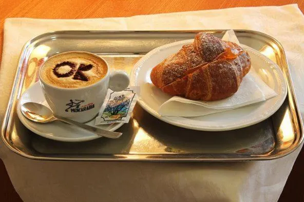 Italian breakfast in Hotel il Focolare