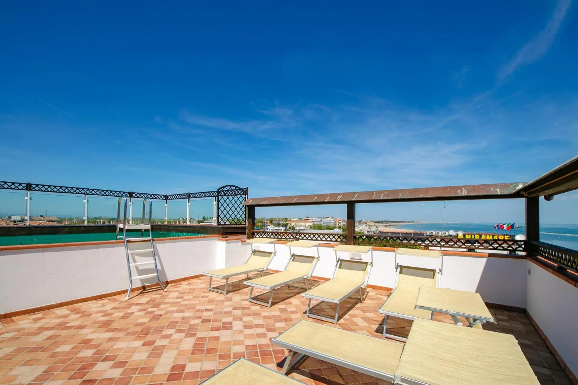 Balcony/Terrace in New Bristol Sport Hotel