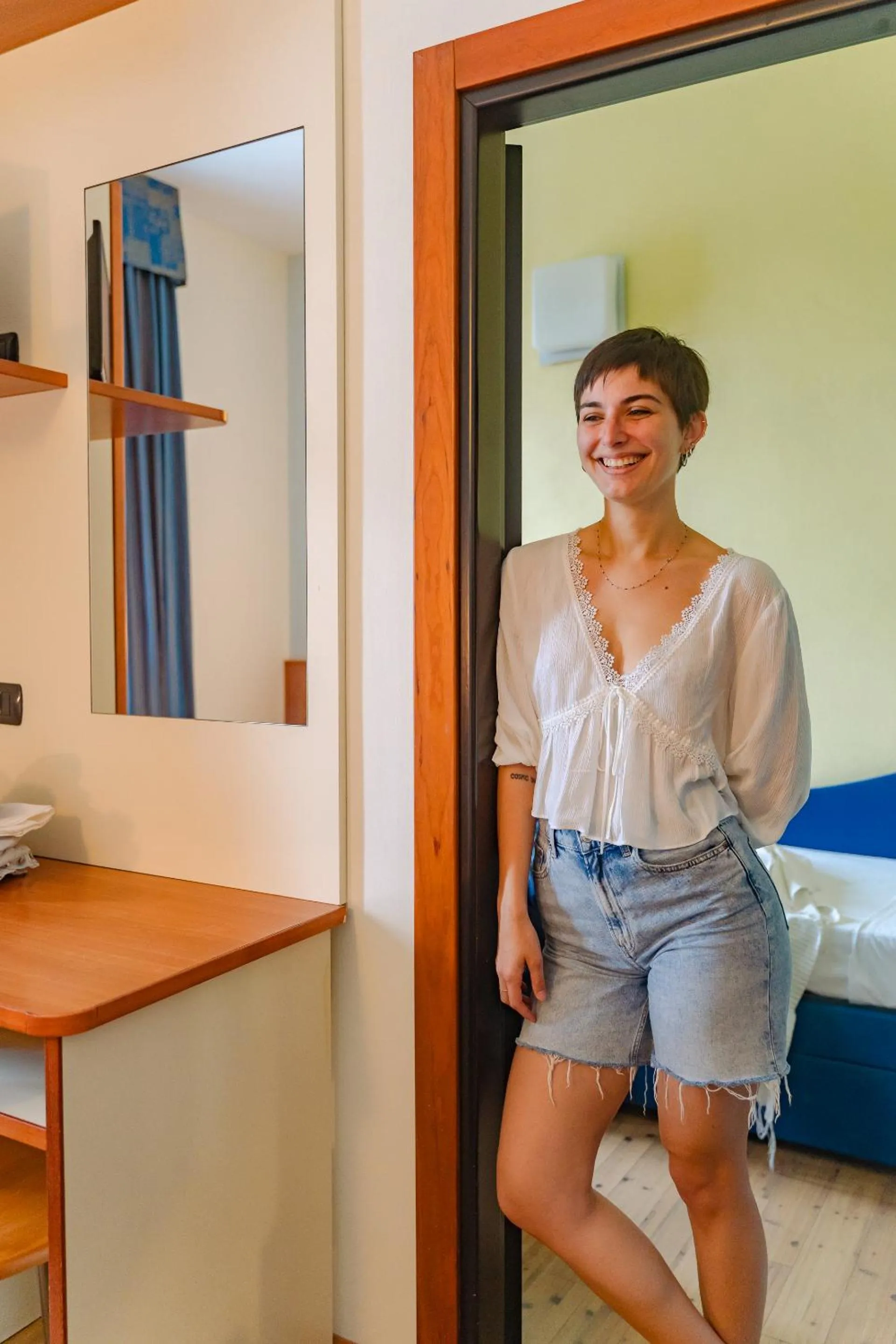 Photo of the whole room, Bed in New Bristol Sport Hotel