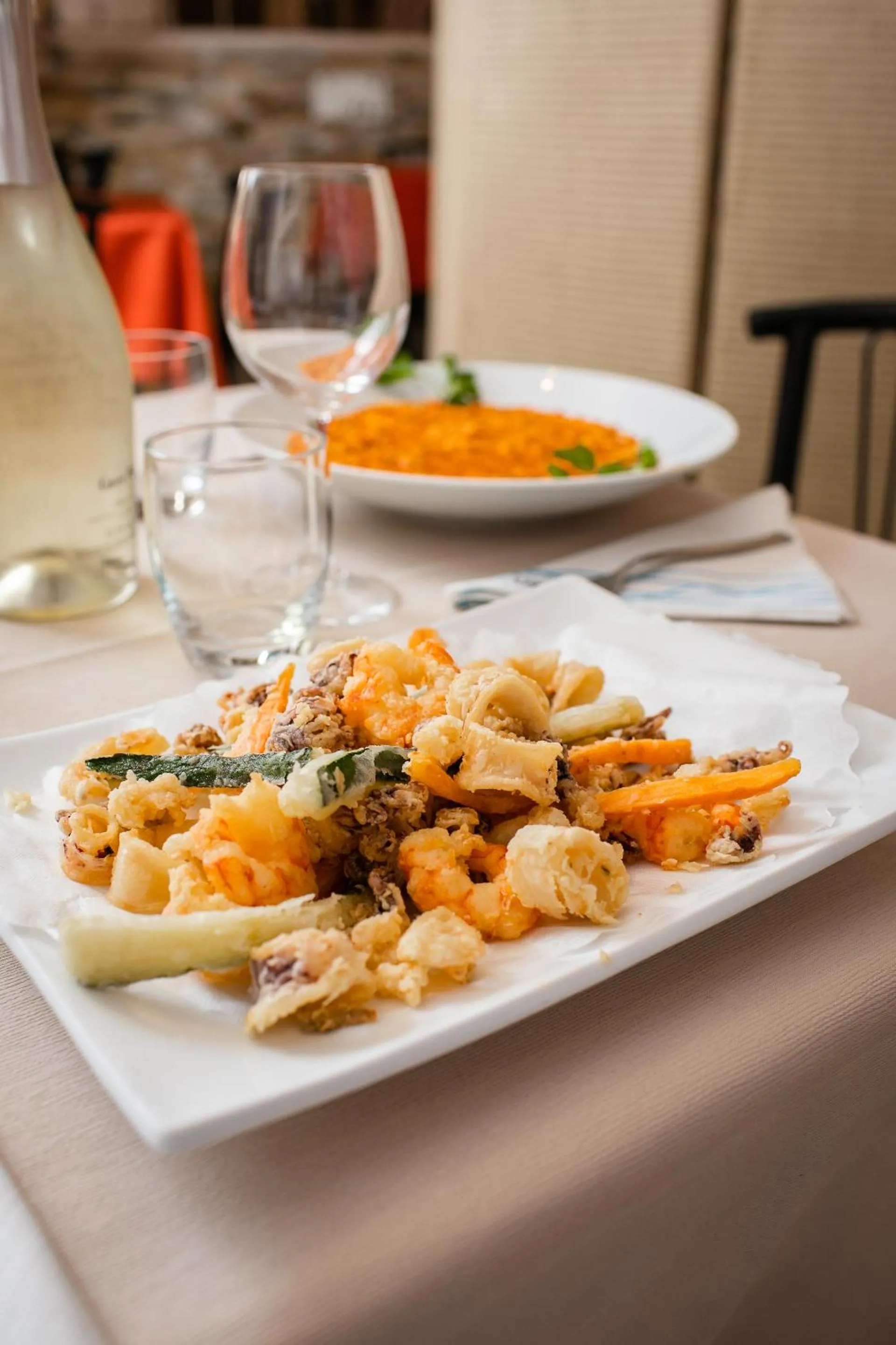 Restaurant/places to eat in New Bristol Sport Hotel