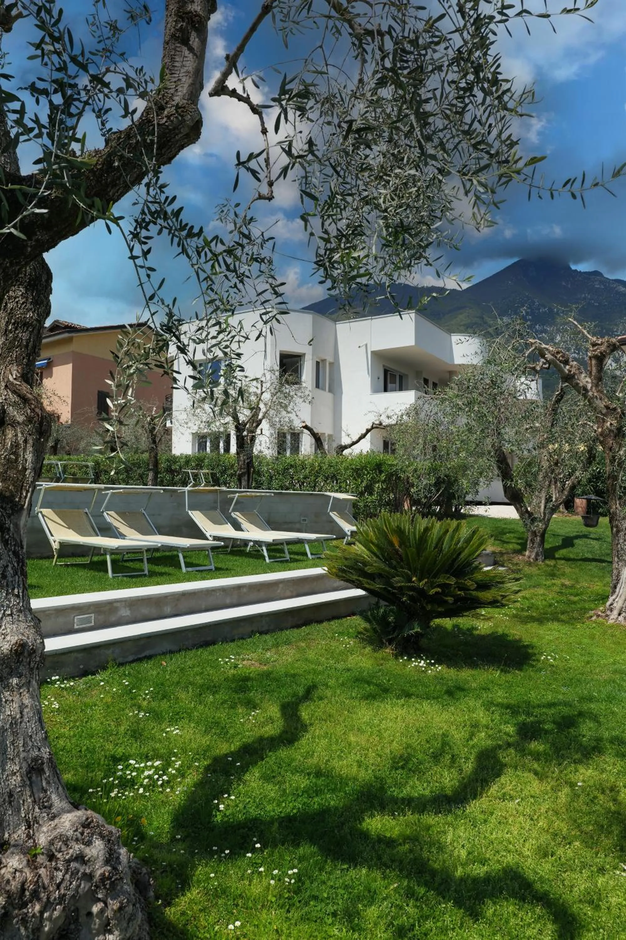 Property building in Borgo degli Ulivi Residence di Olympic Garda Lake