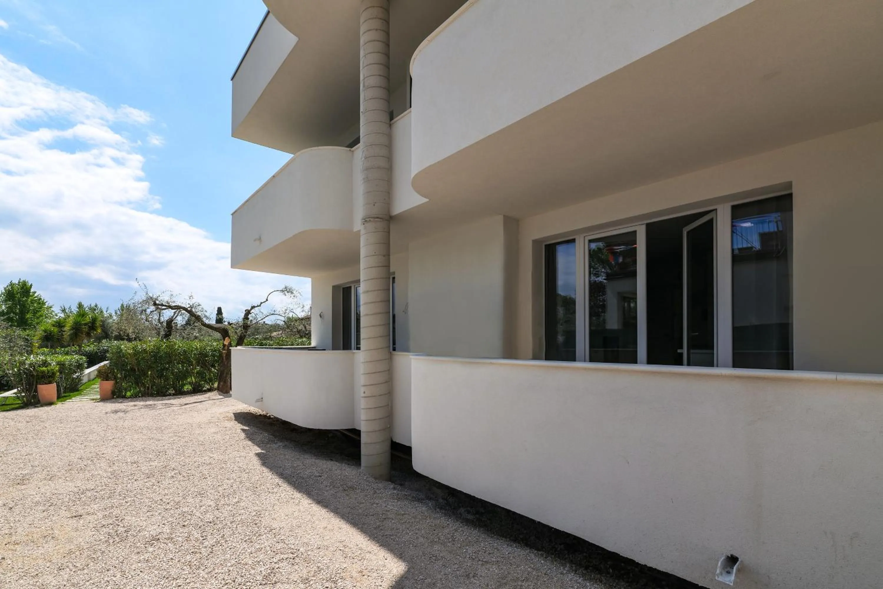 Property building in Borgo degli Ulivi Residence di Olympic Garda Lake