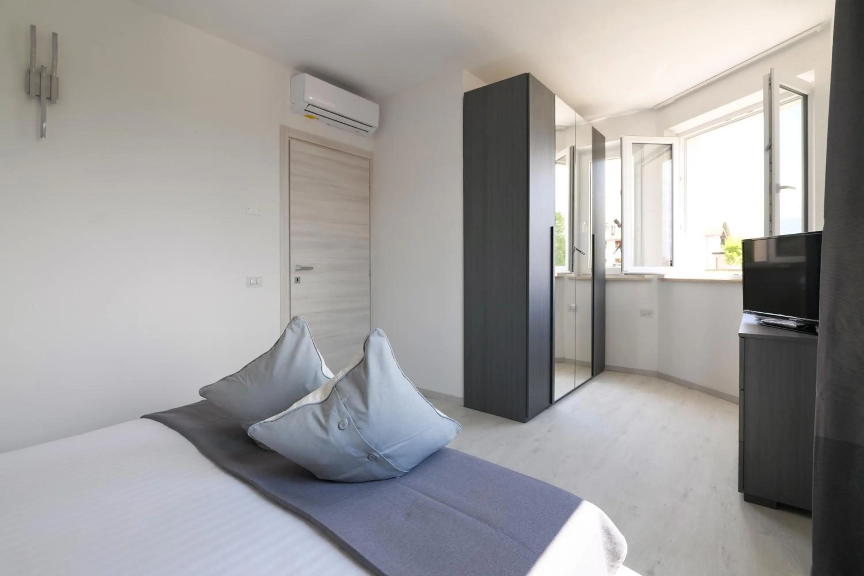 Bed in Borgo degli Ulivi Residence di Olympic Garda Lake