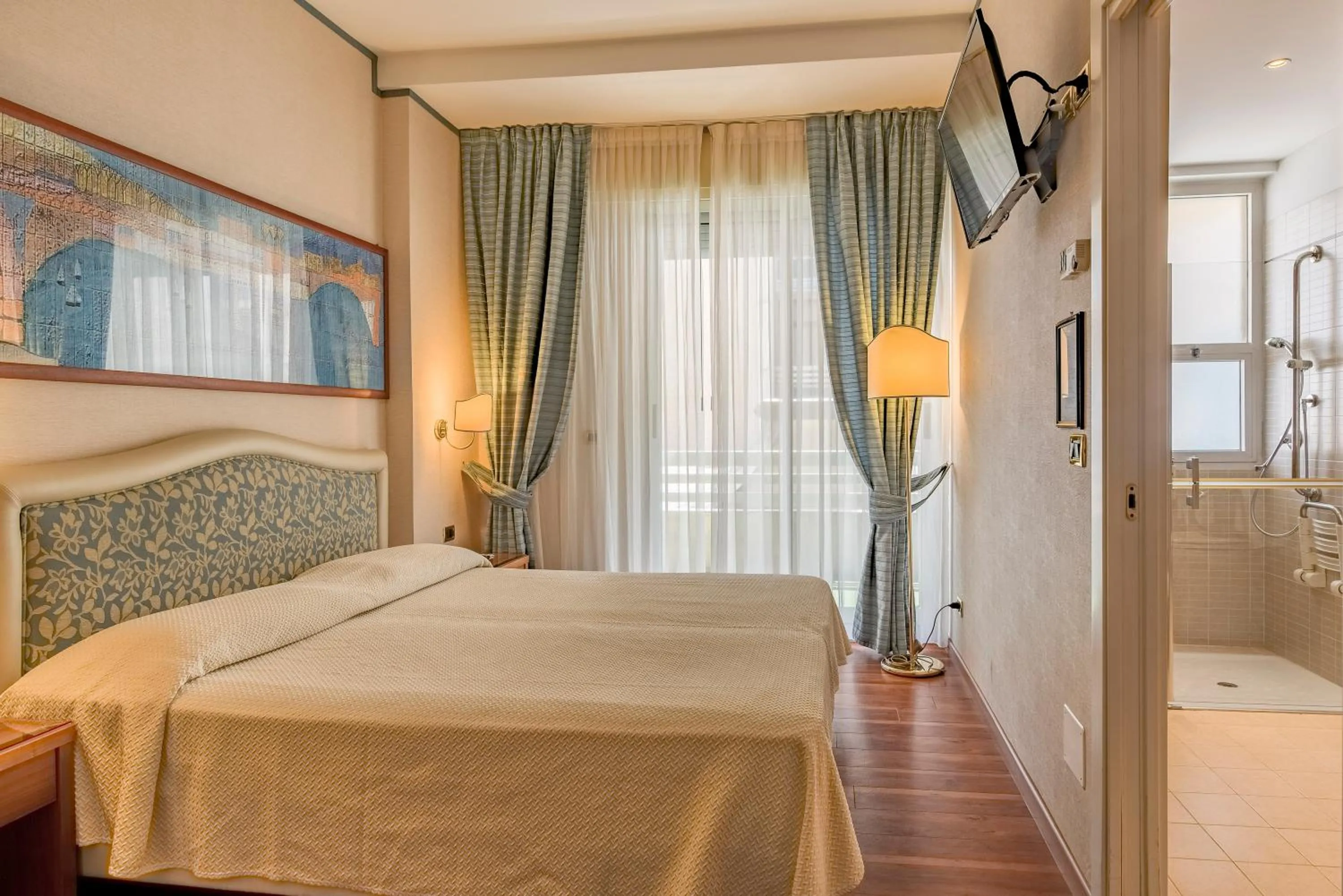 Photo of the whole room, Bed in Hotel Garden Lido