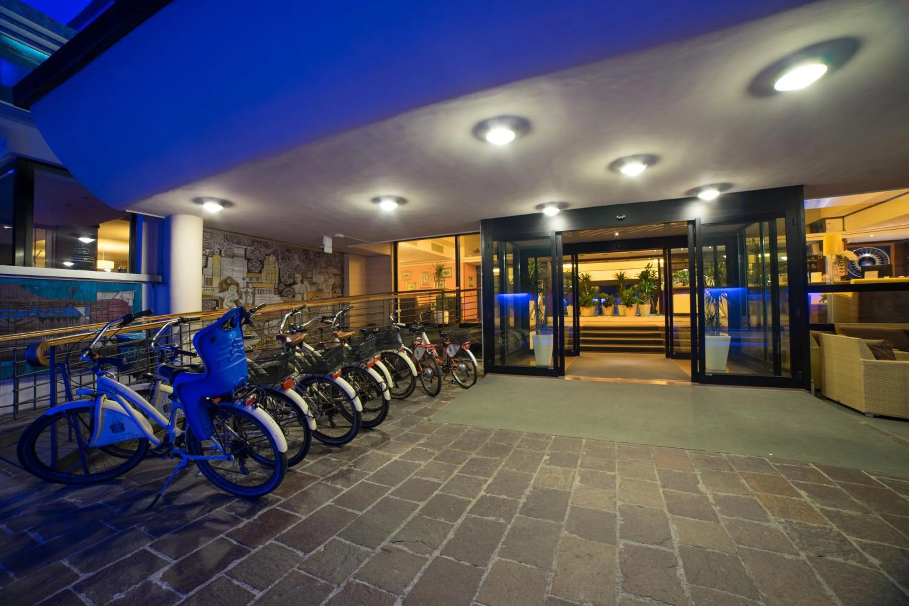 Facade/entrance in Hotel Garden Lido