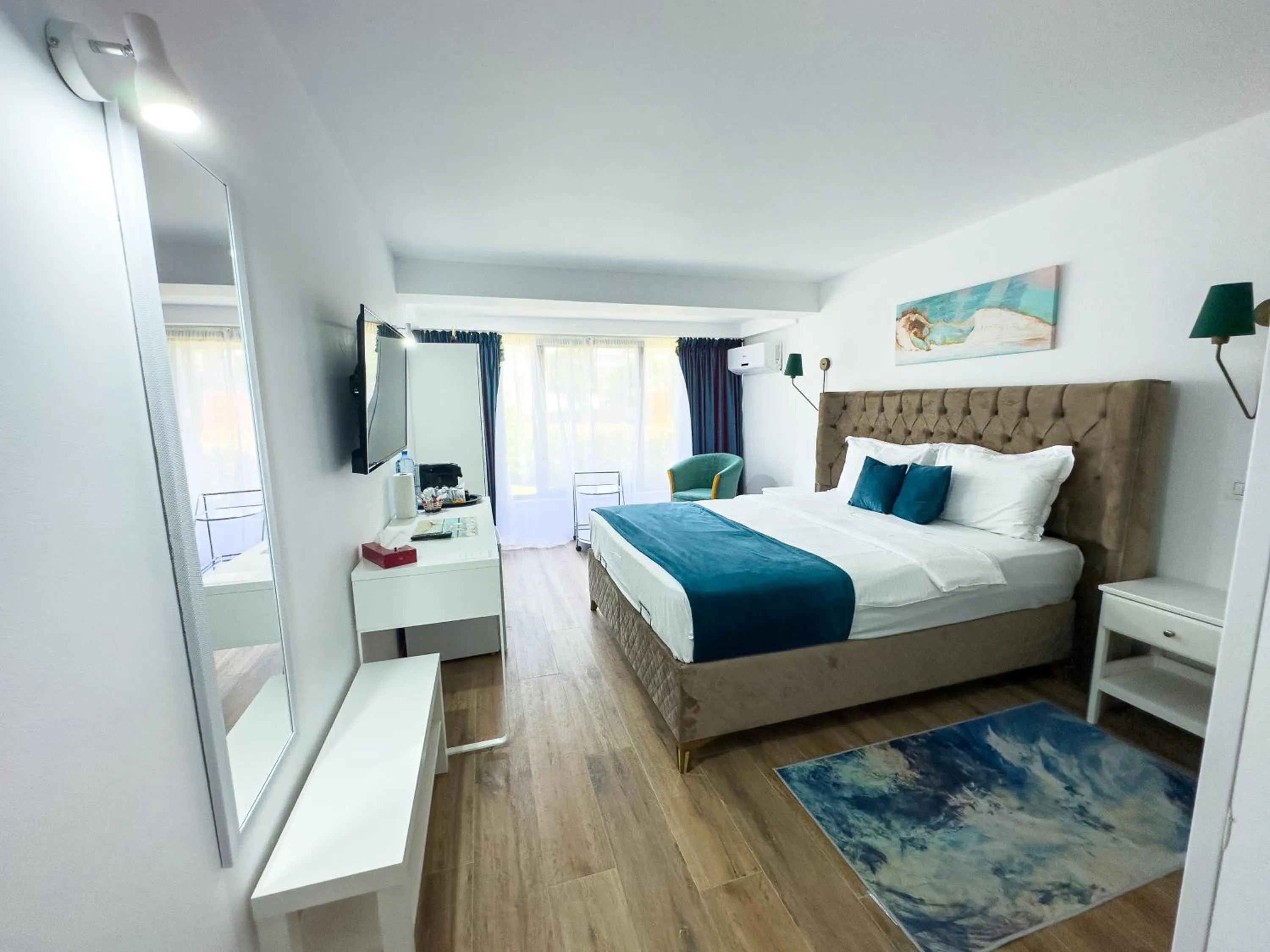 Bedroom, Bed in Avenue Venus - Avenue Hotels