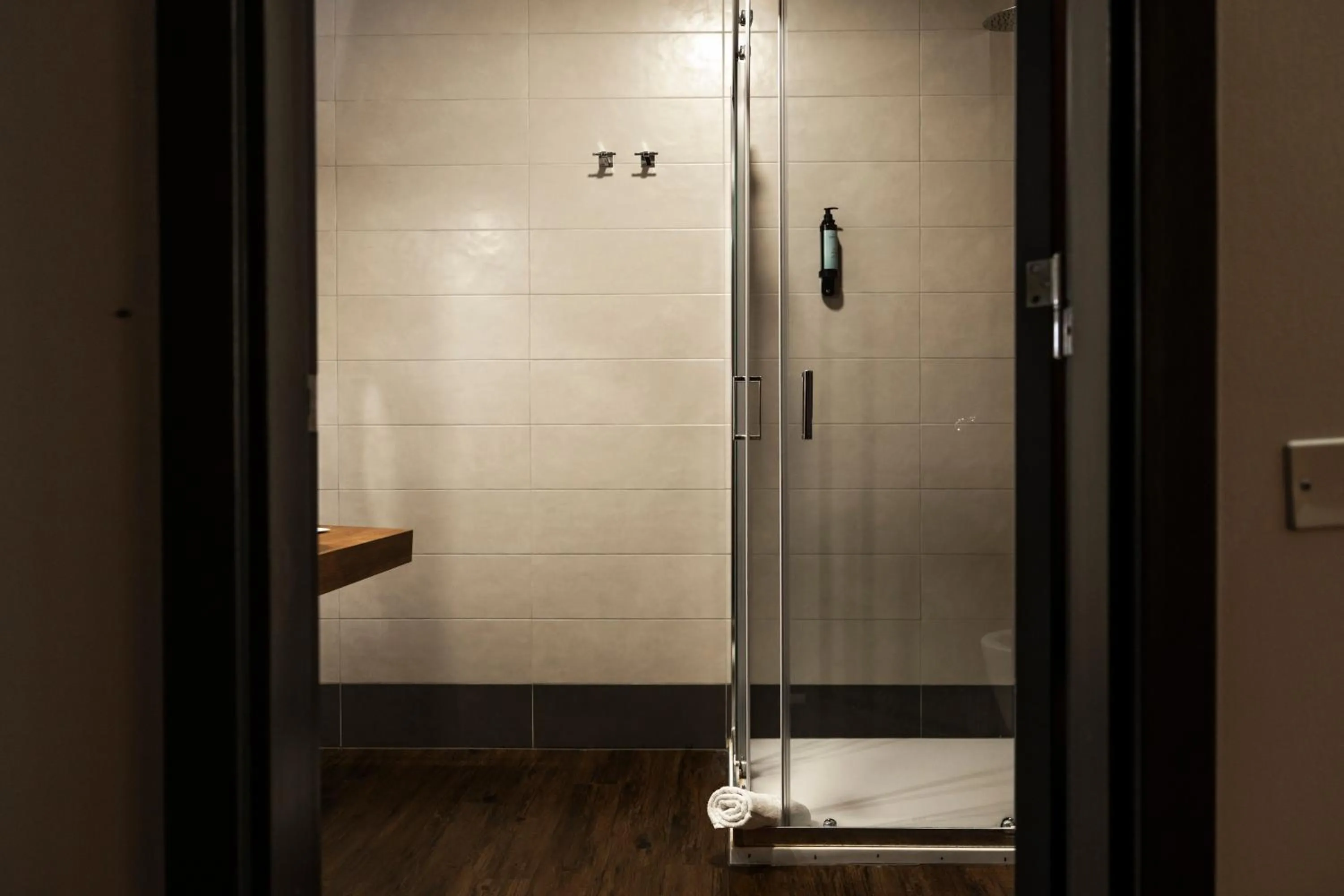 Shower in Mercure Hotel President Lecce