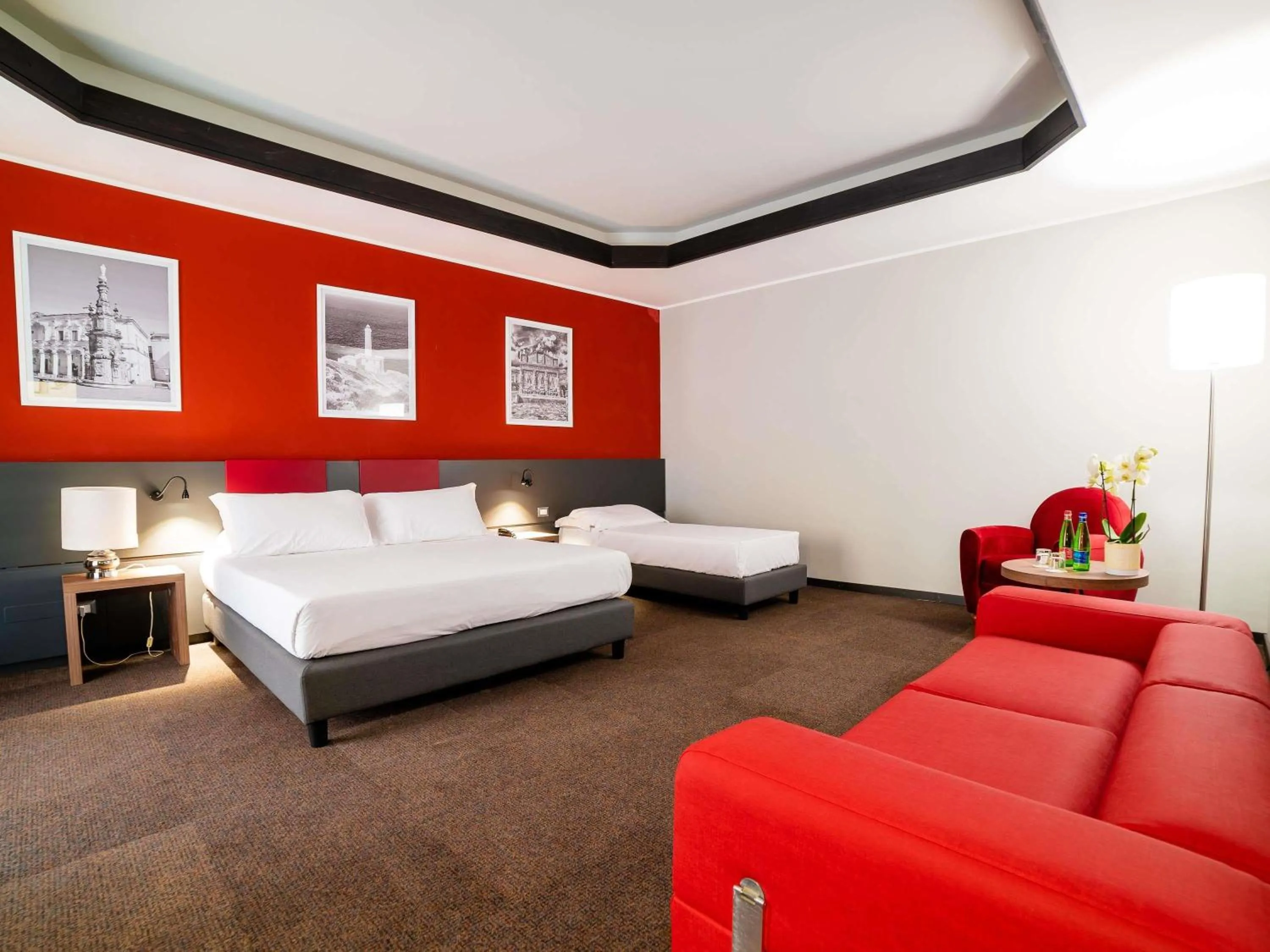 Bedroom, Bed in Mercure Hotel President Lecce