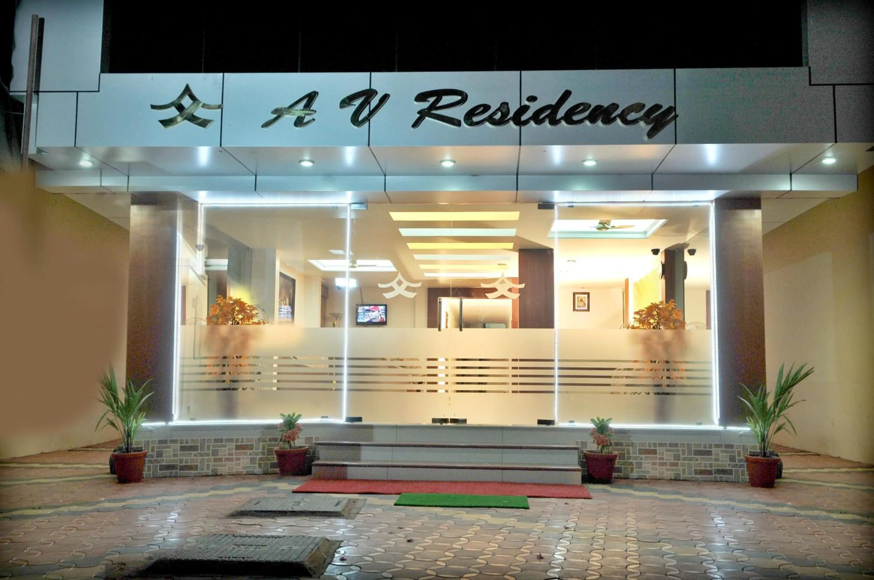 Facade/entrance in A V Residency
