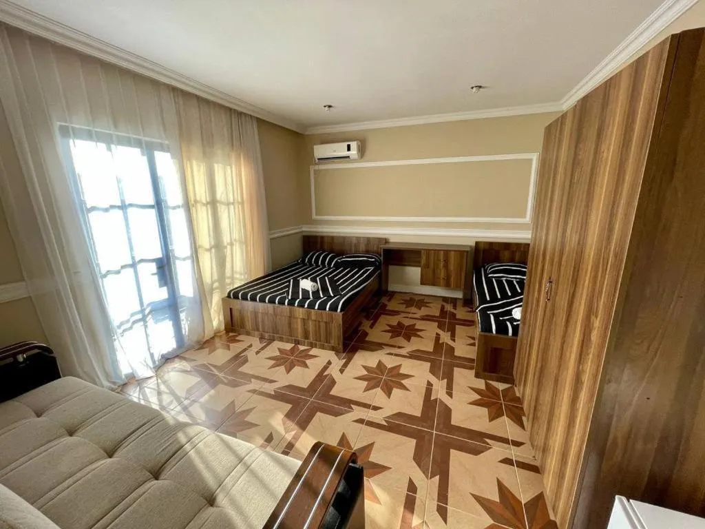 Property building in Del Mar