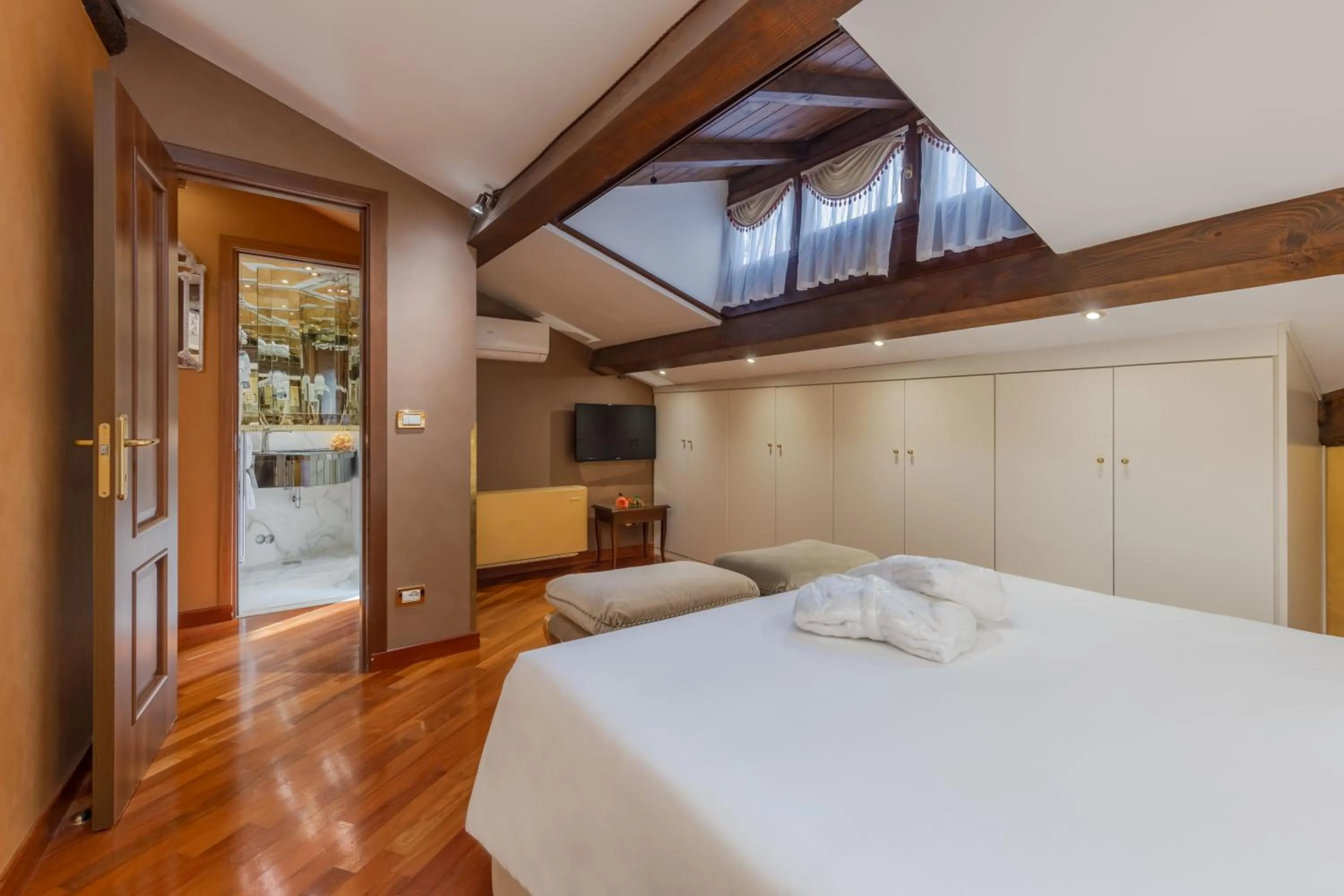 Bedroom, Bed in Cà dell'arte Suite