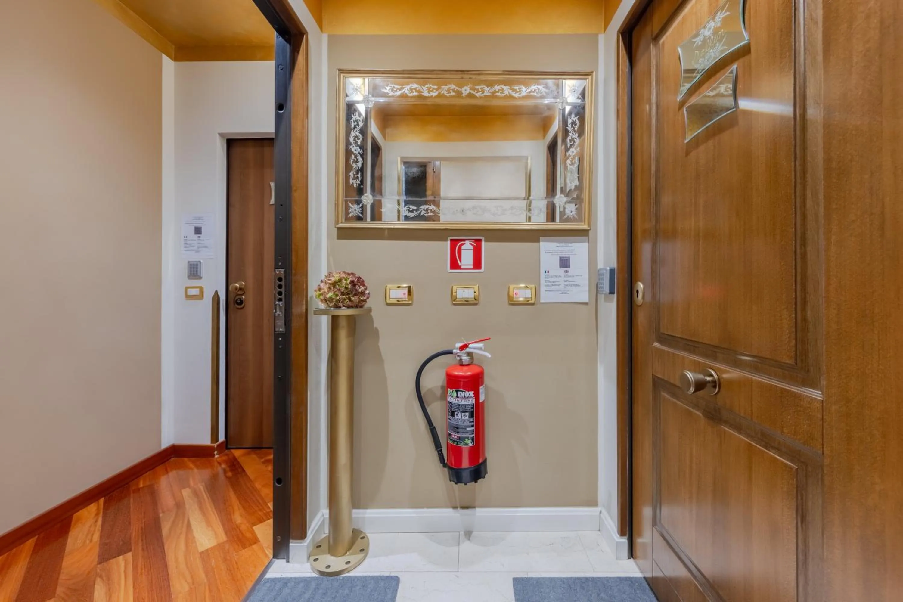 Facade/entrance in Cà dell'arte Suite