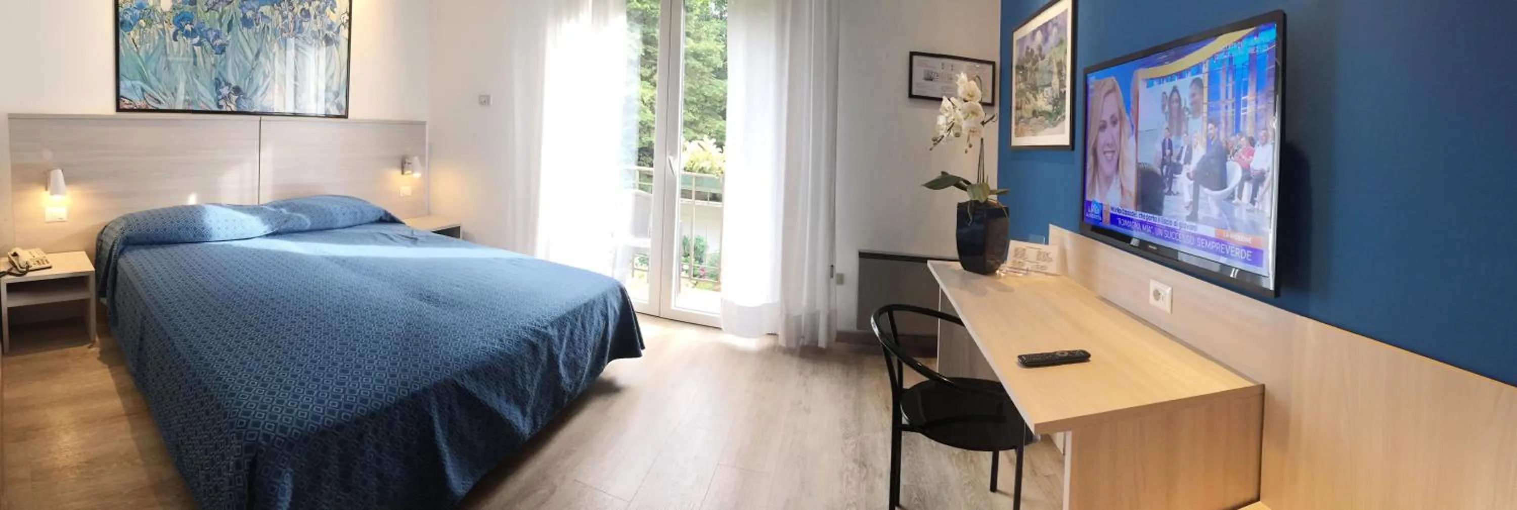 Bed in Hotel Garibaldi