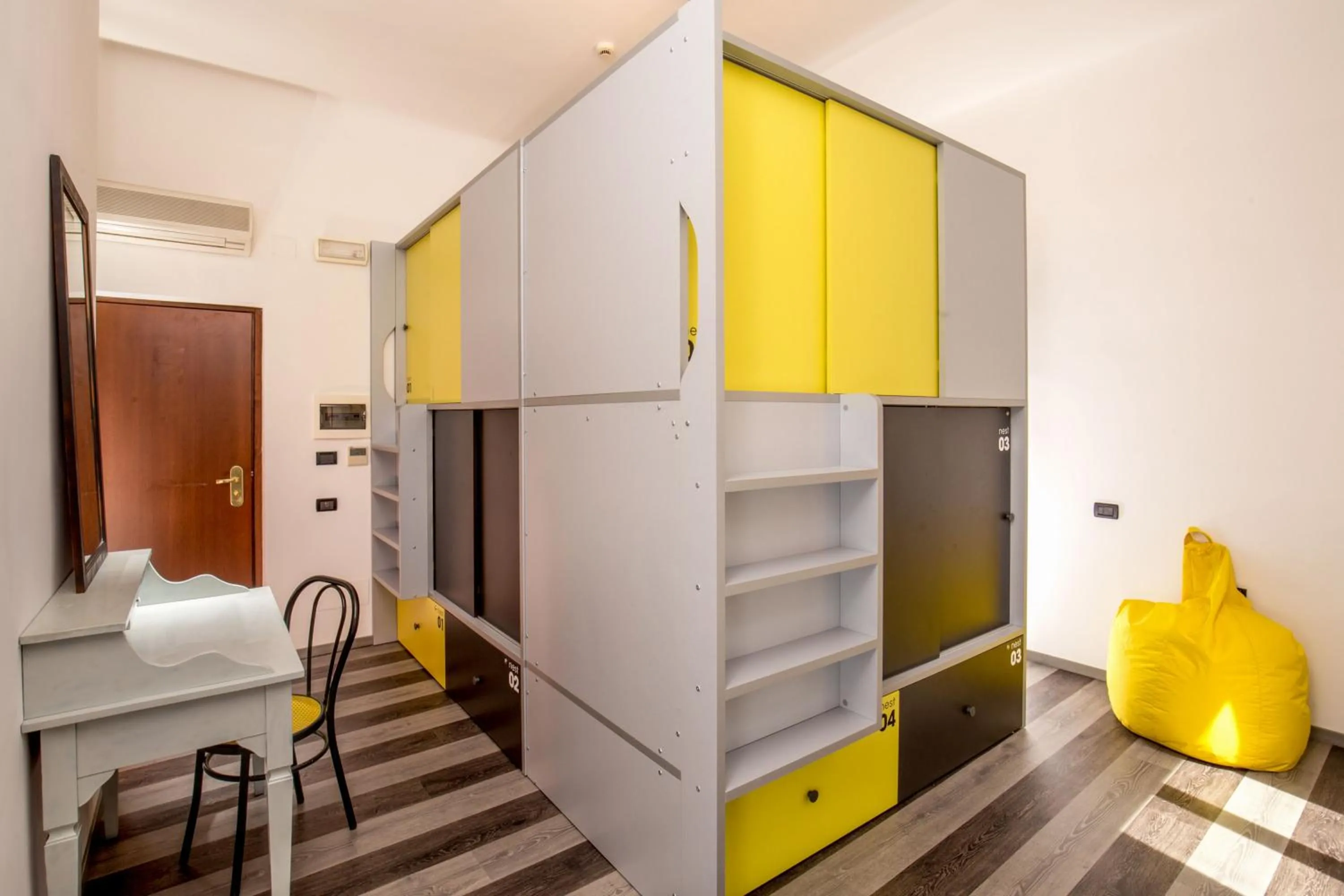 Bedroom in Free Hostels Roma