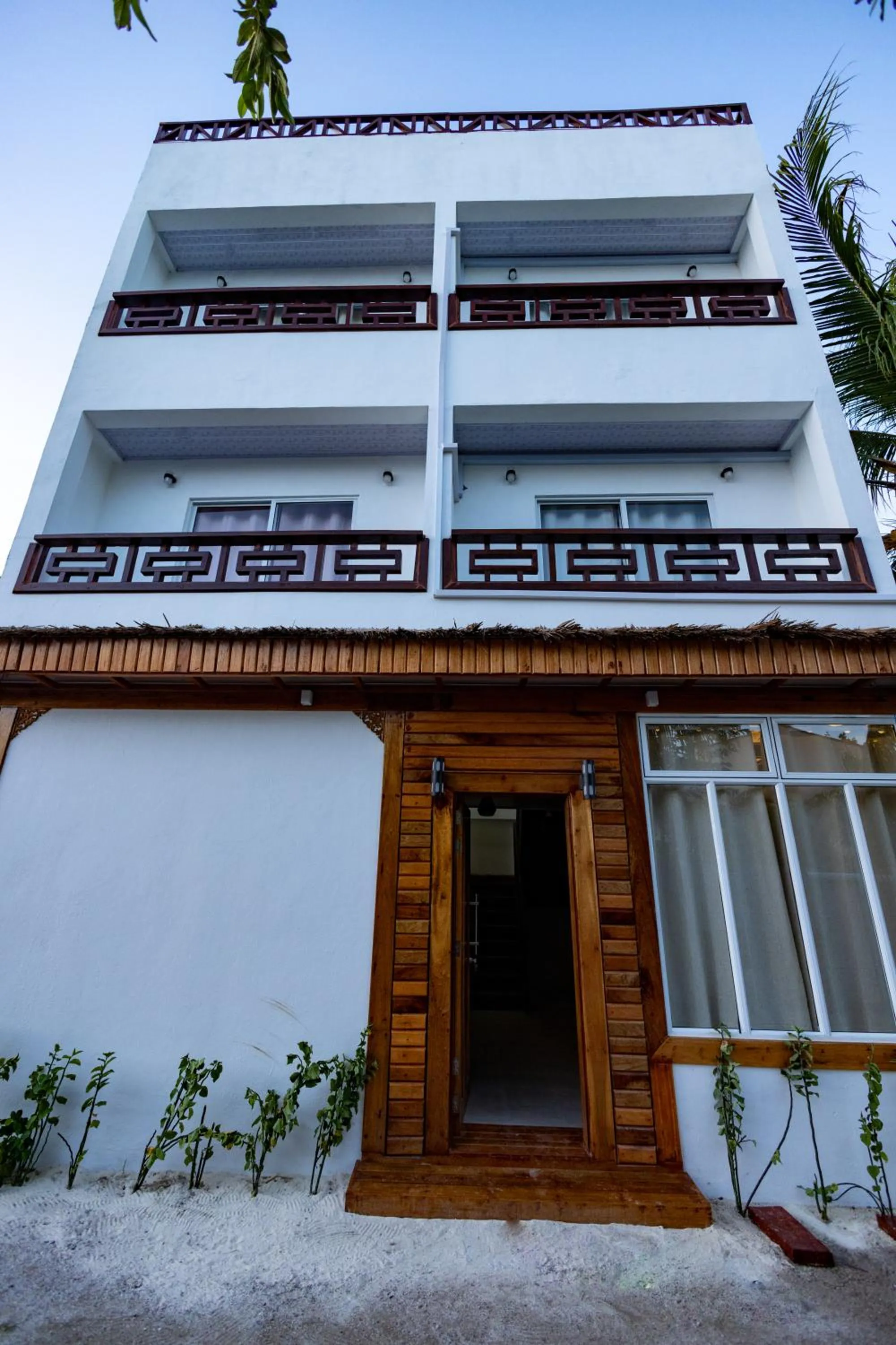 Property building in Batuta Maldives Fourson