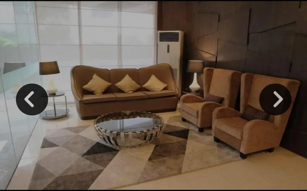 My Happy Place West Avenue Suites