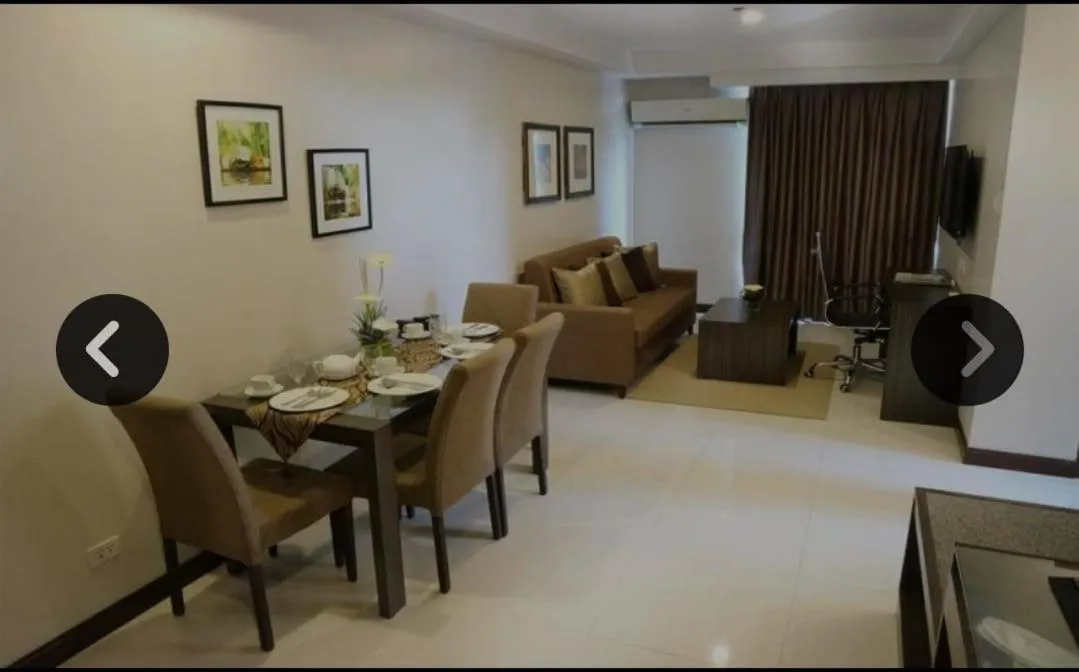 My Happy Place West Avenue Suites