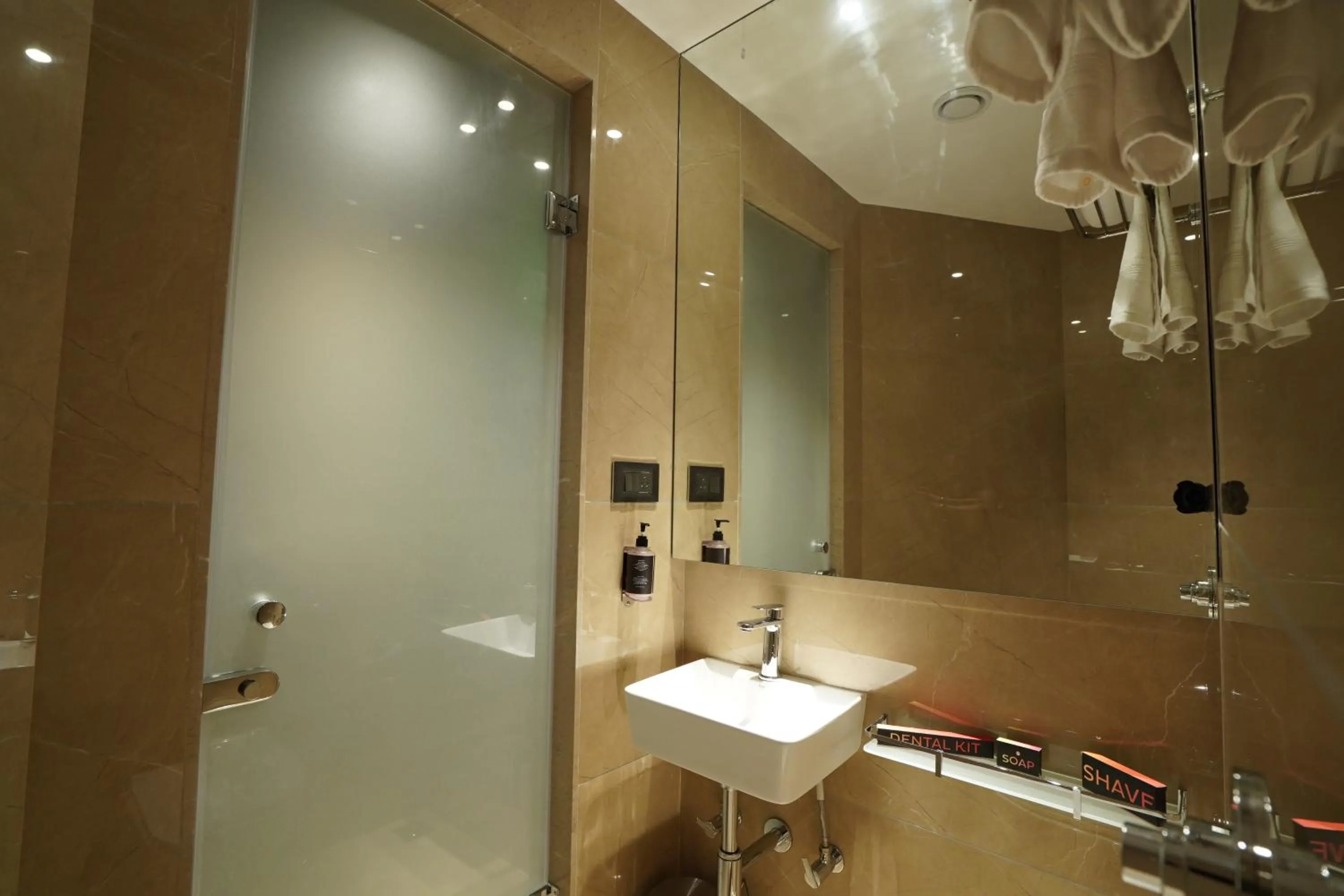 Bathroom in Ginger Mumbai, Goregaon