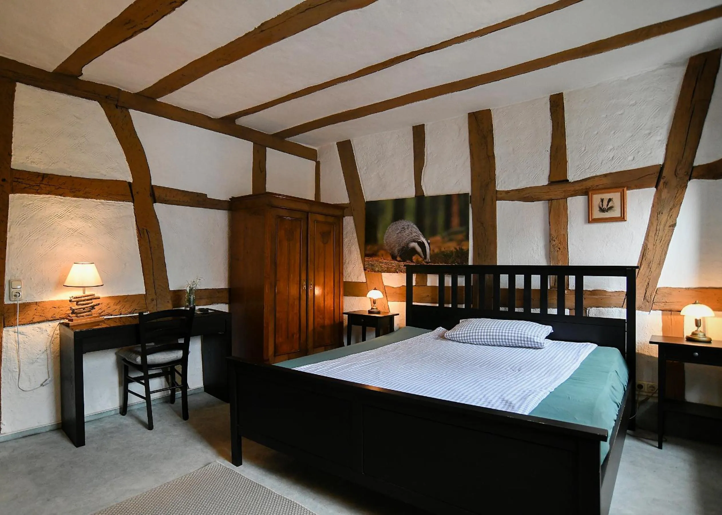 Photo of the whole room, Bed in Burgmannenhaus