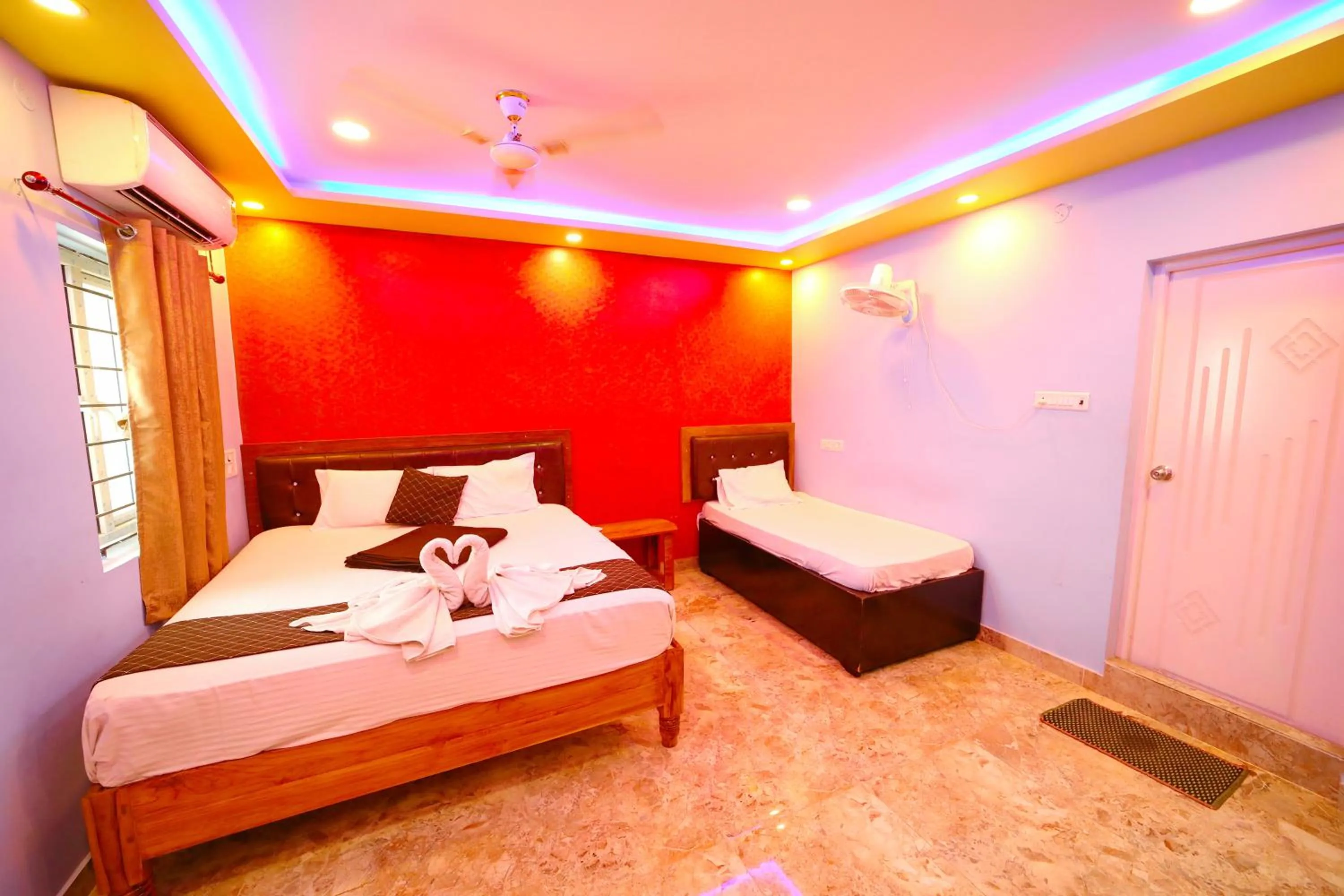 Bed in DayLight Stay