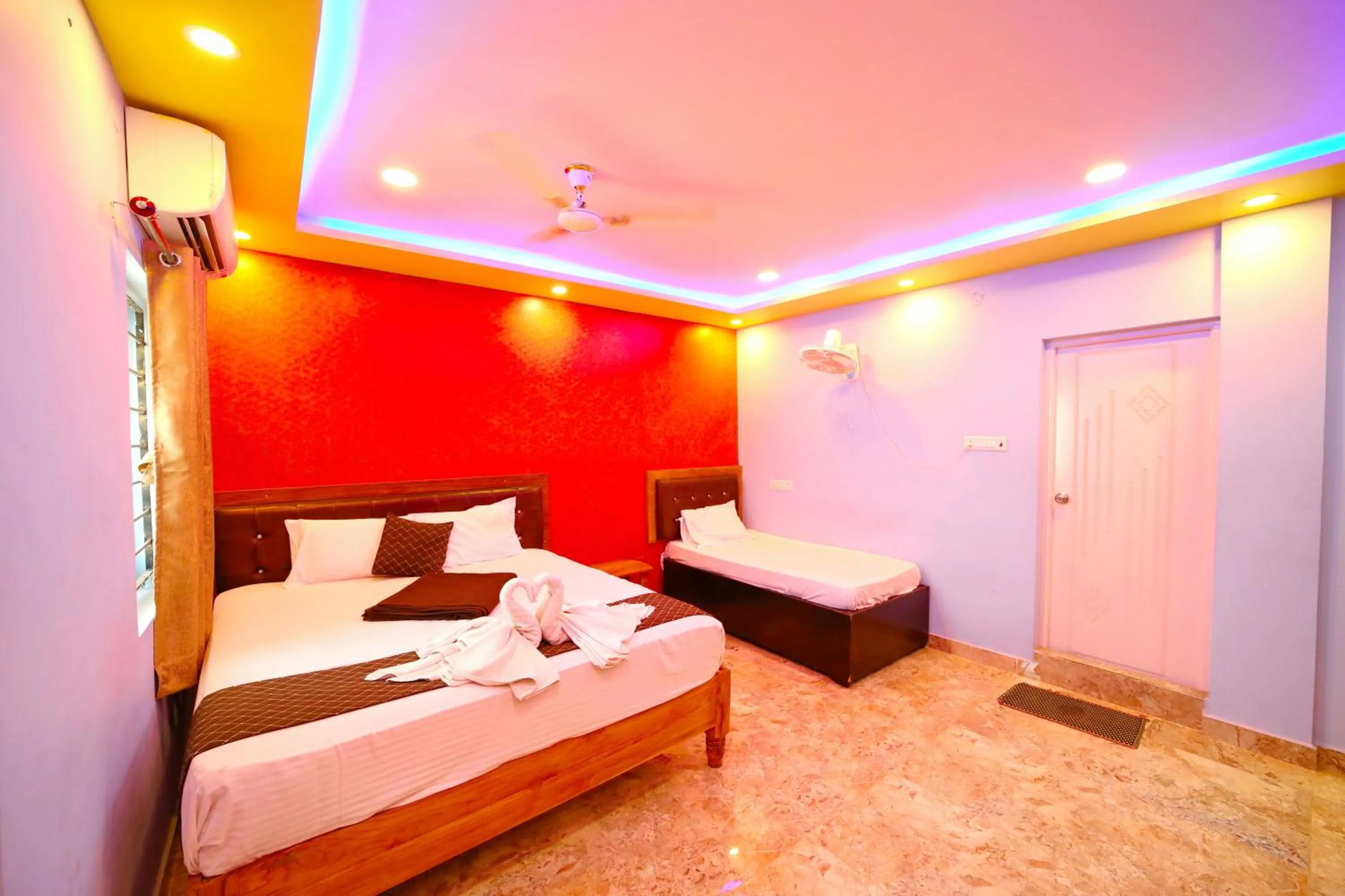 Bed in DayLight Stay