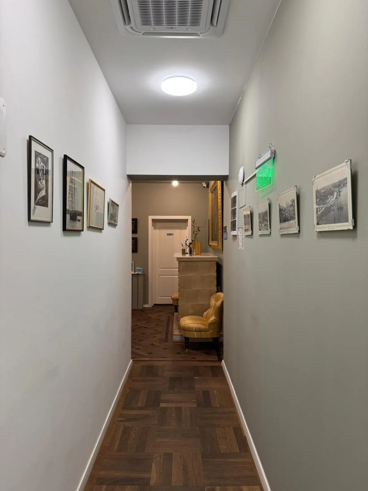 Floor plan in Nobel Boutique