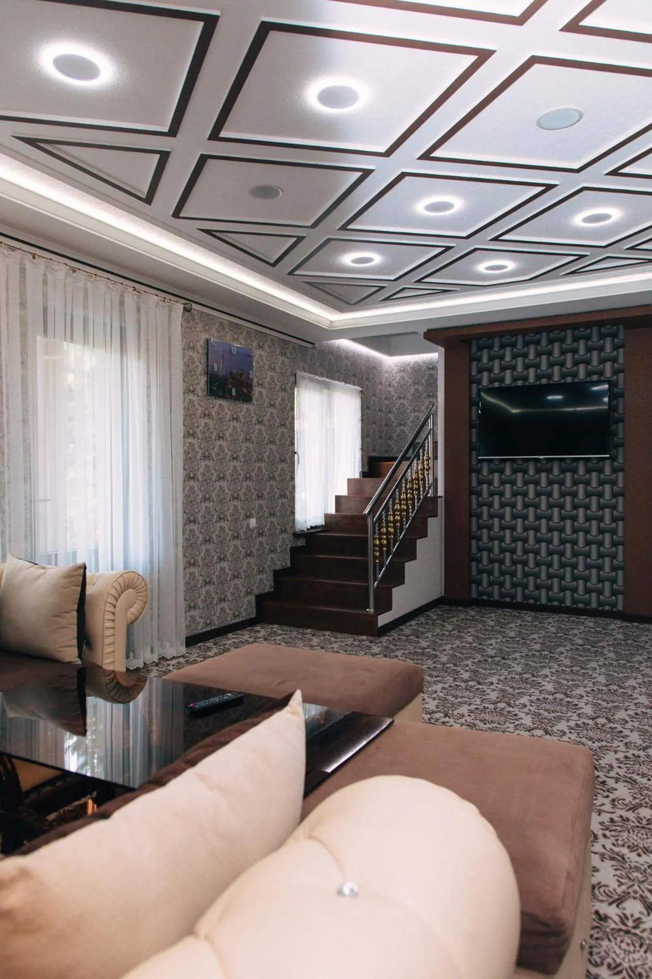 ARCHAZOR Mountain Resort