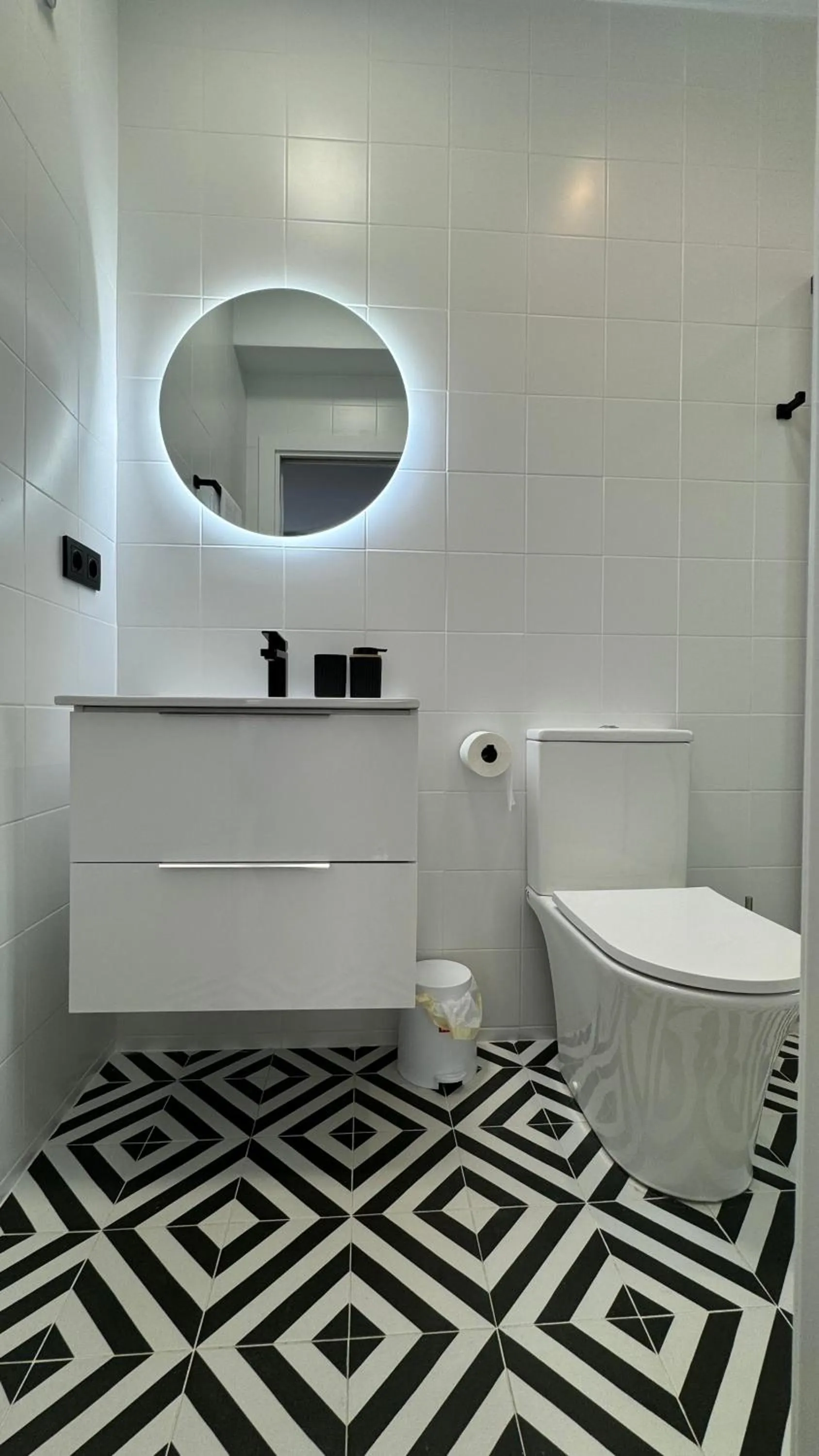 Toilet in Apart-hotel Happy Life