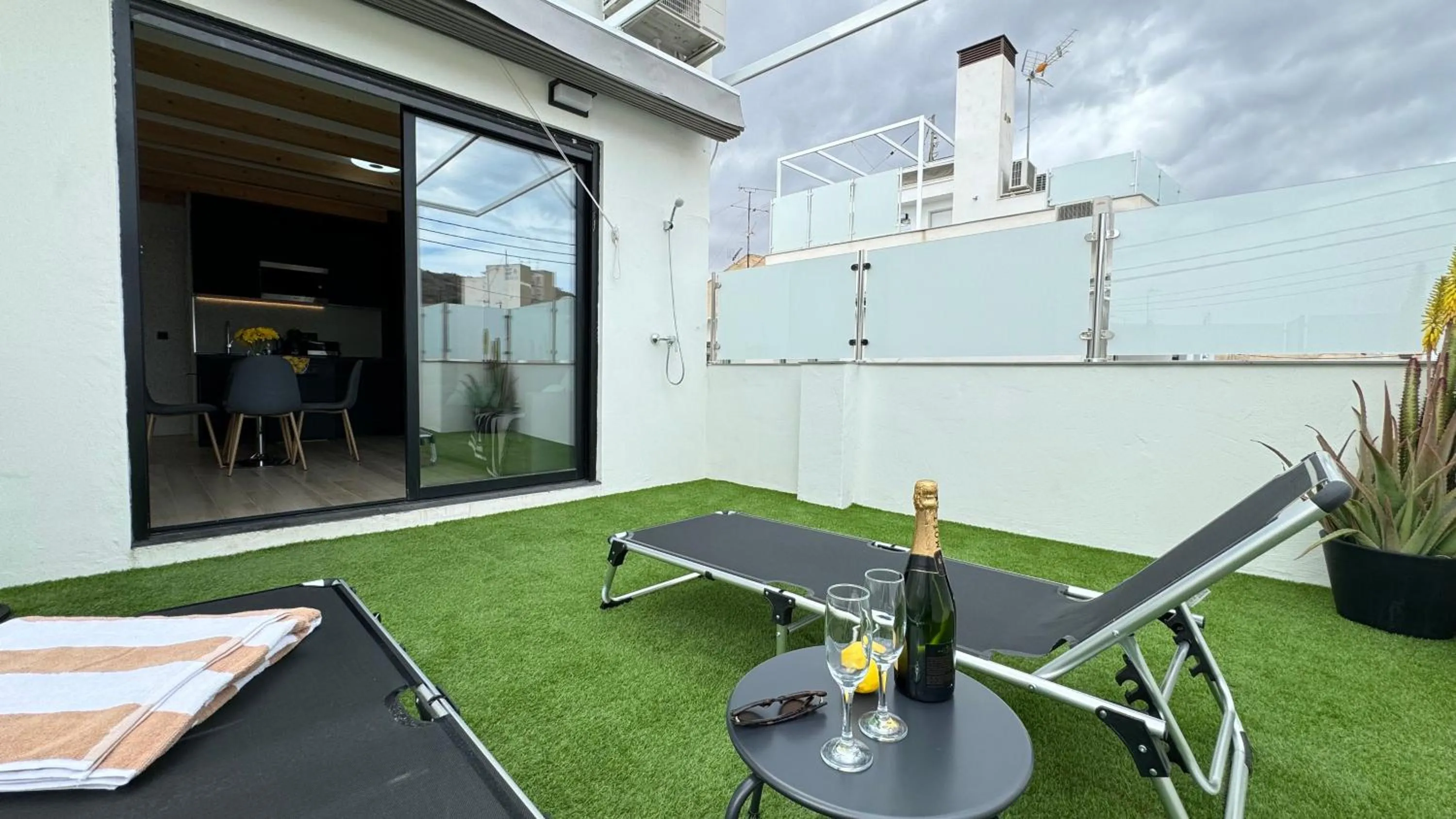 Balcony/Terrace in Apart-hotel Happy Life