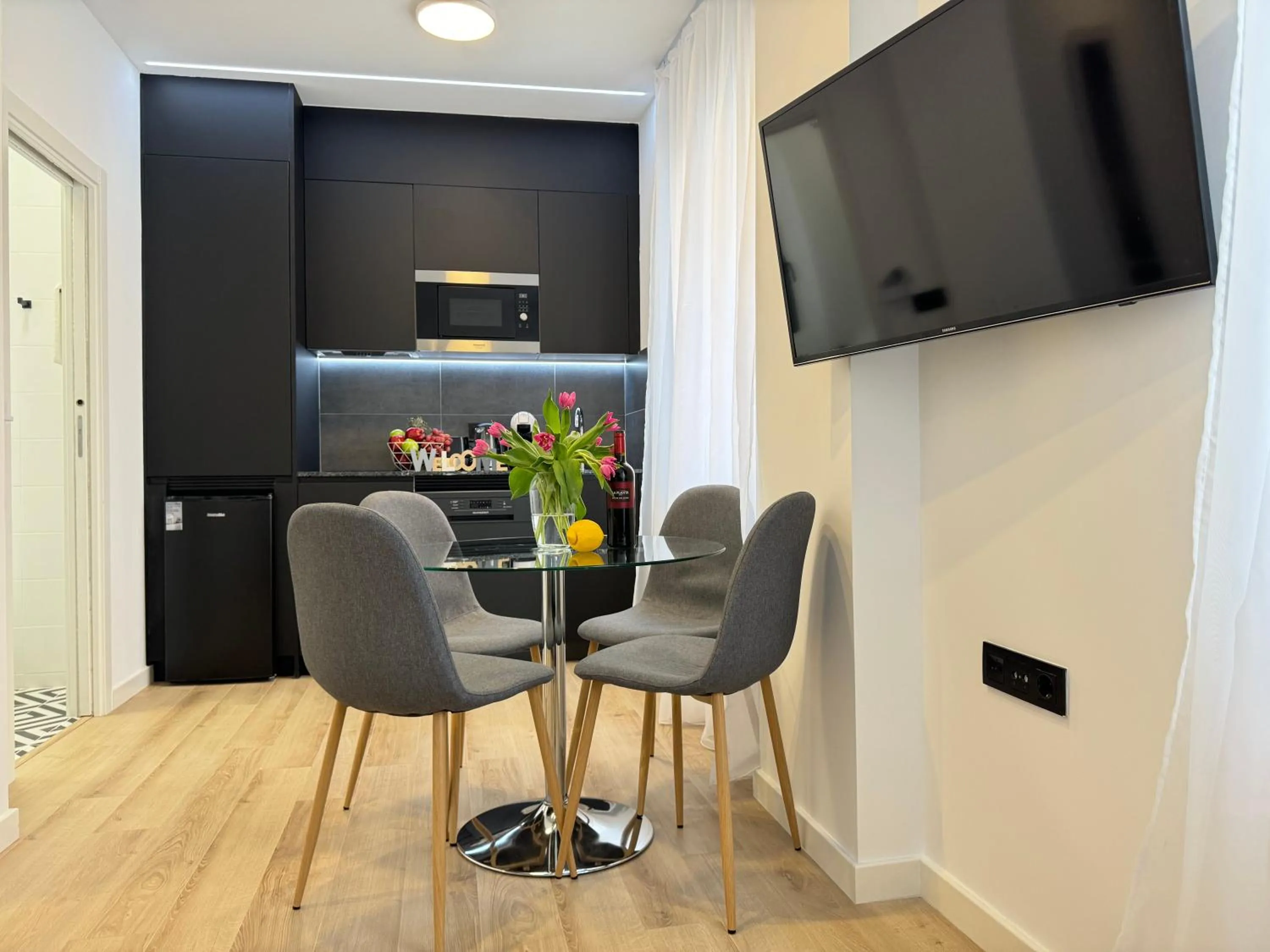 TV and multimedia in Apart-hotel Happy Life