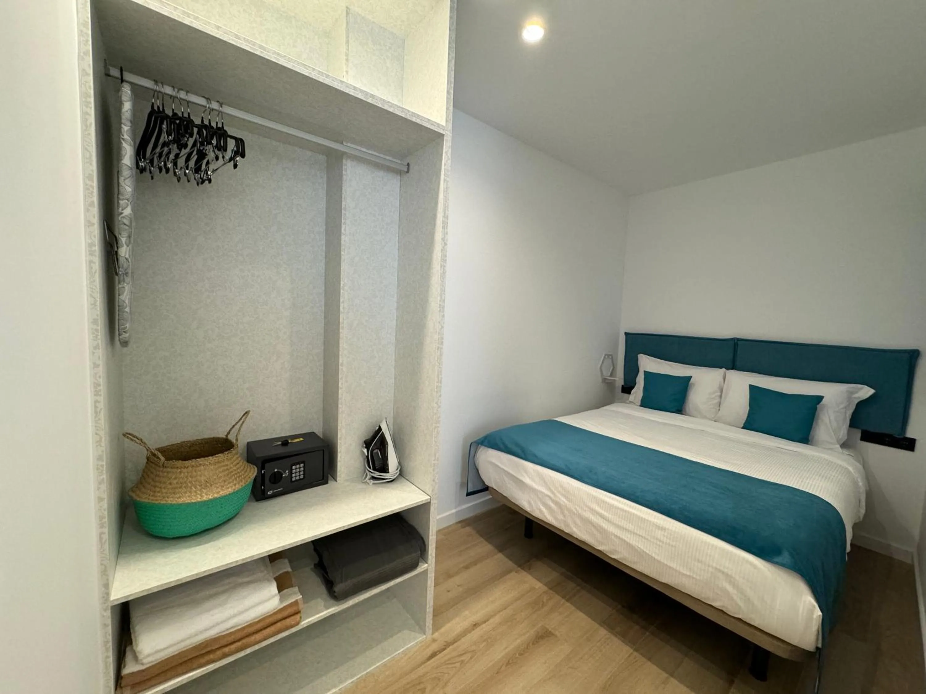 Bed in Apart-hotel Happy Life