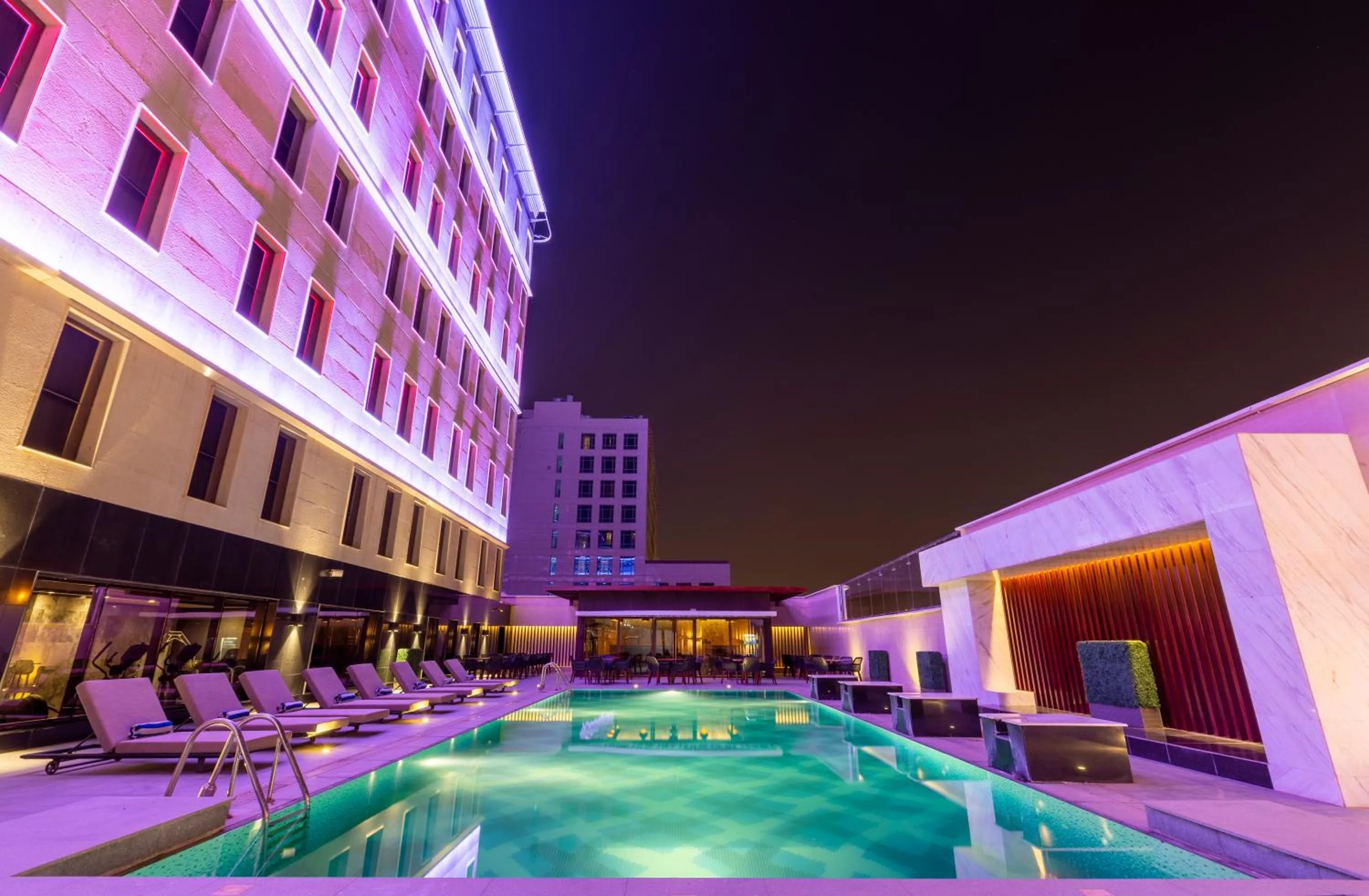 Pool view in Joudyan Olaya Riyadh By Elaf