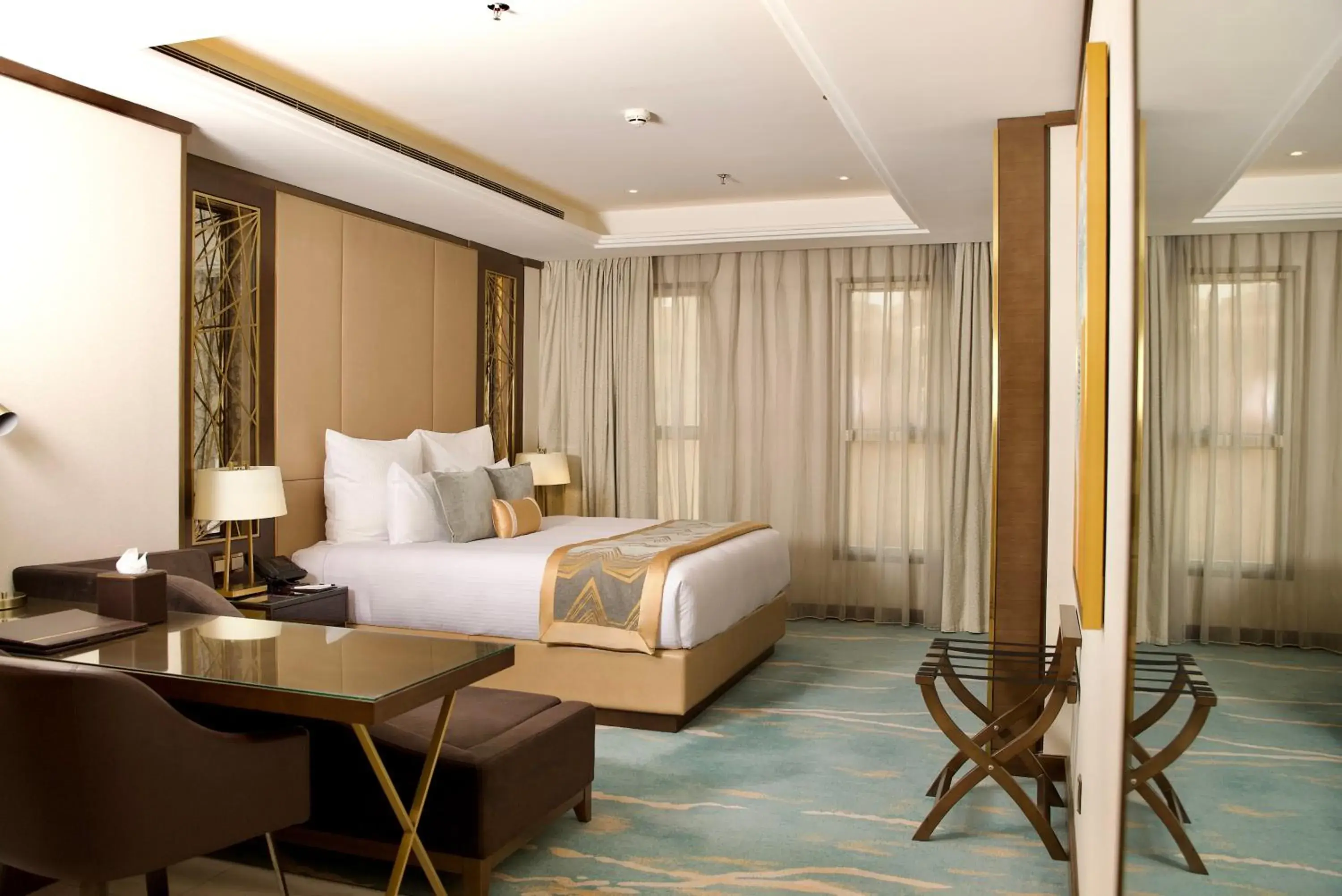 Deluxe King Room in Joudyan Olaya Riyadh By Elaf Deluxe King Room in Joudyan Olaya Riyadh By Elaf