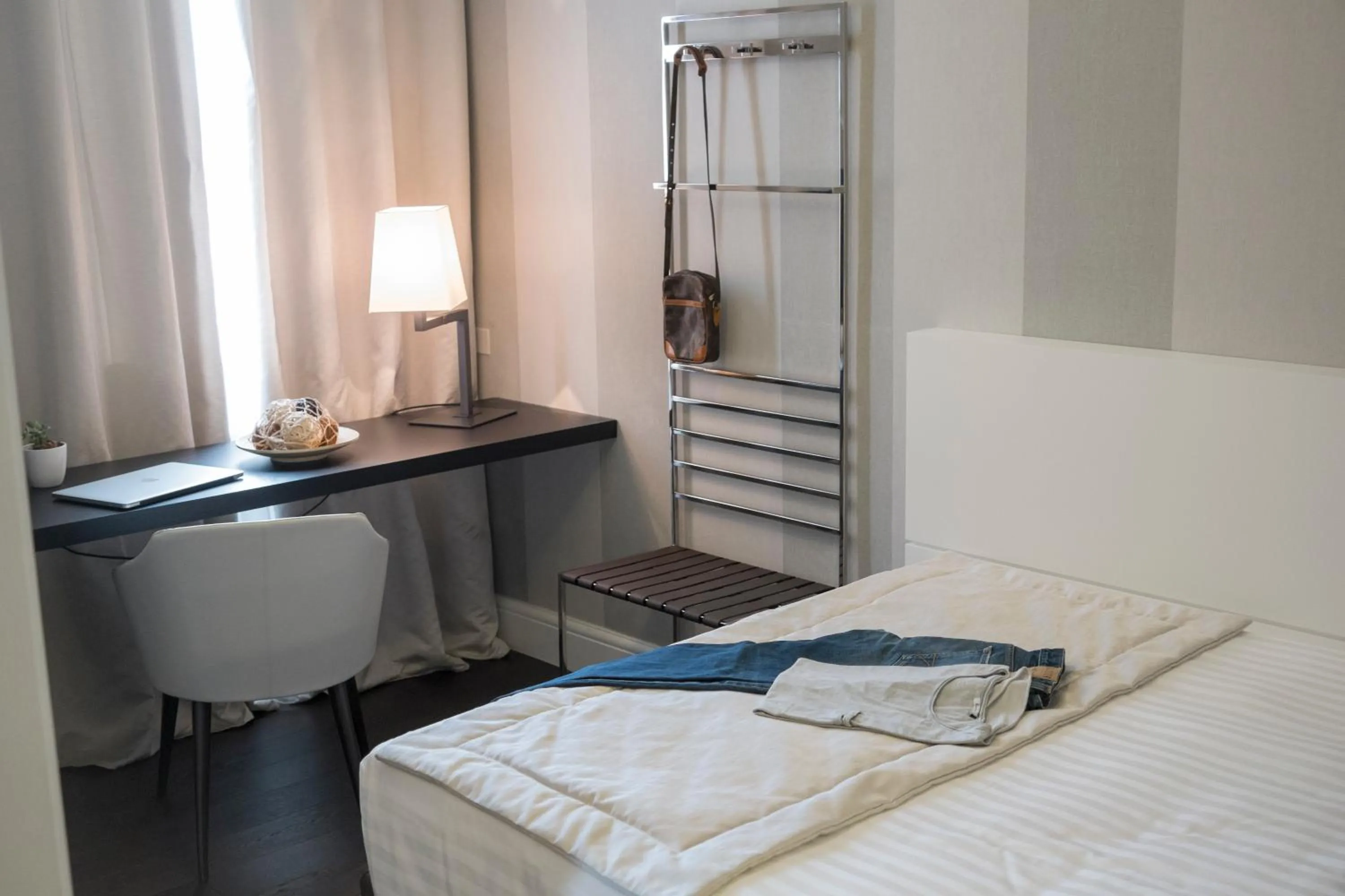 Bed in Hotel Grande Italia