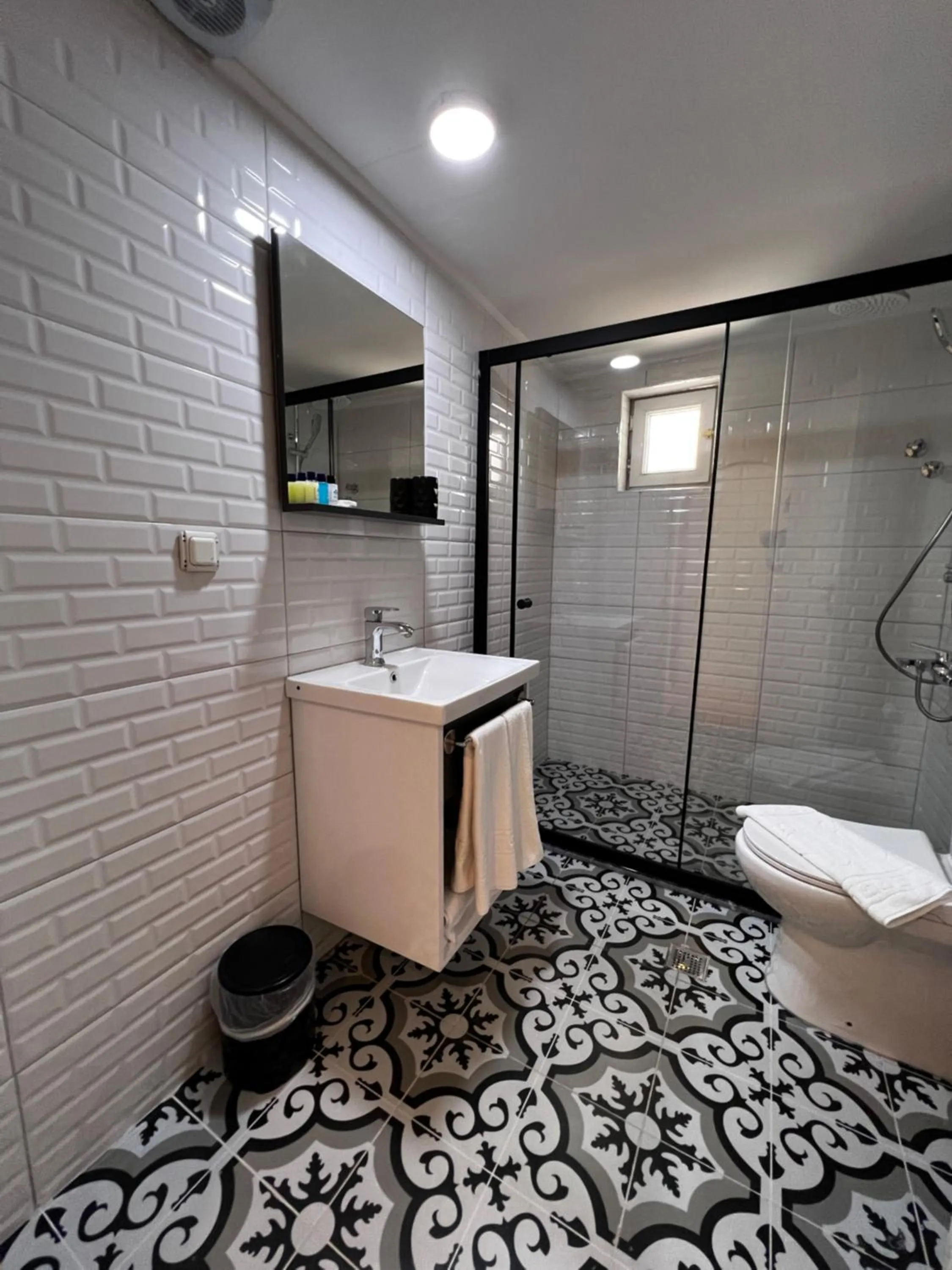 Shower in My Home Hotel Antalya City Center