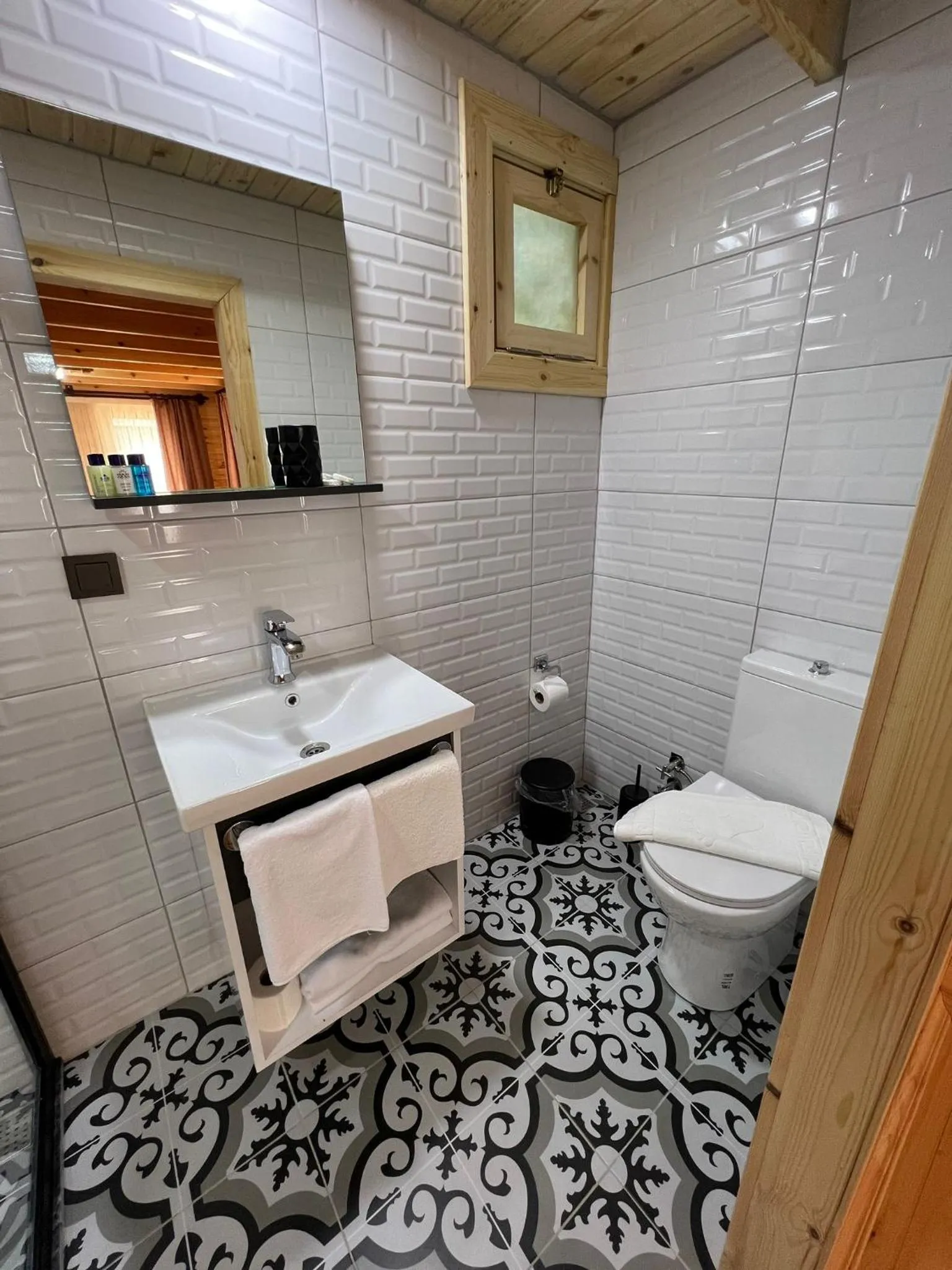 Shower in My Home Hotel Antalya City Center